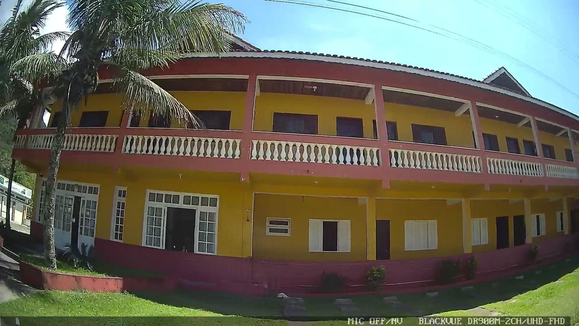 Street view near Pousada Bella Costa, Peruíbe — © yaf1 (CC BY-SA · Mapillary)