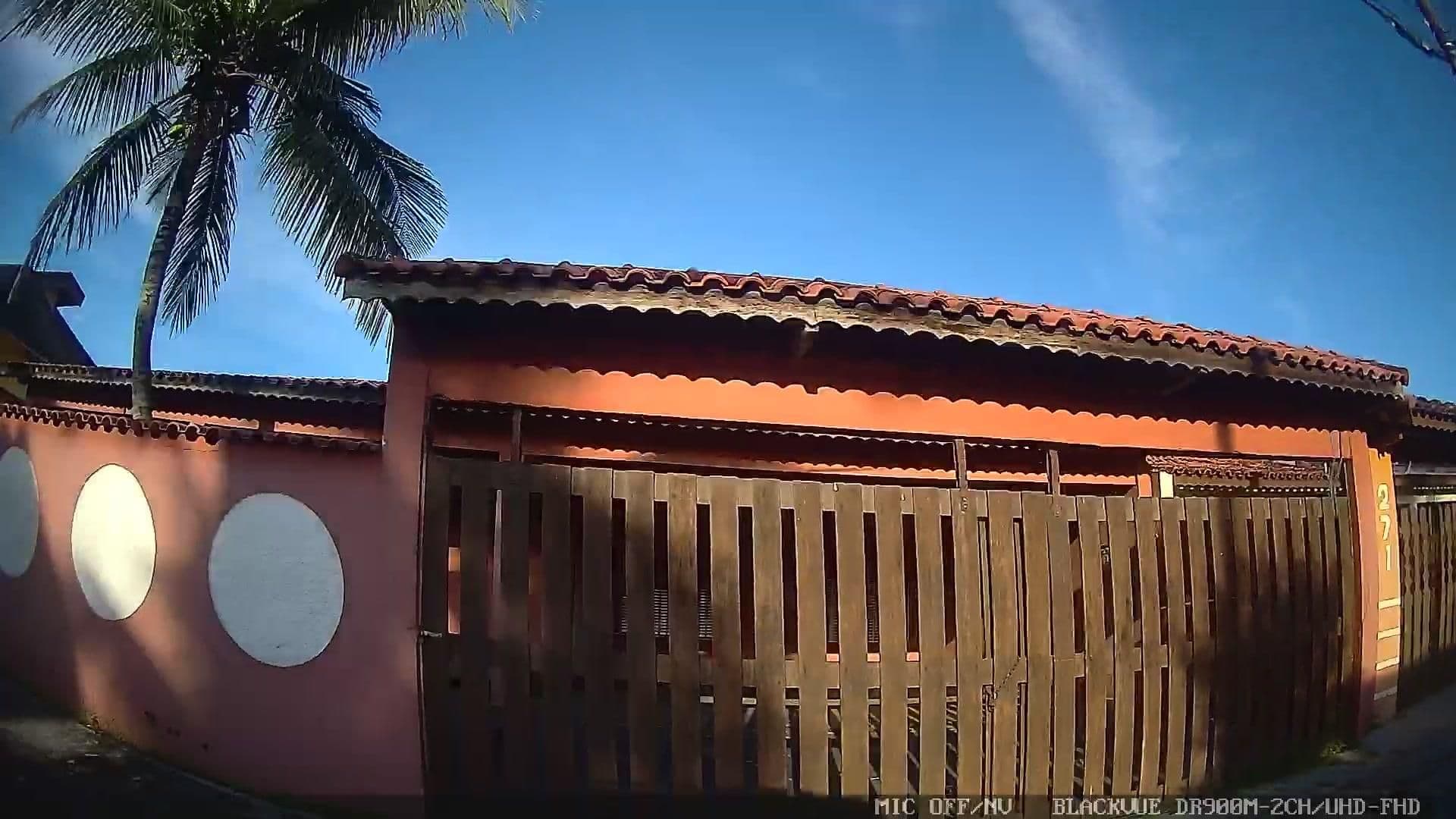 Street view near Pousada Sonho Meu, Ilha Comprida — © yaf1 (CC BY-SA · Mapillary)