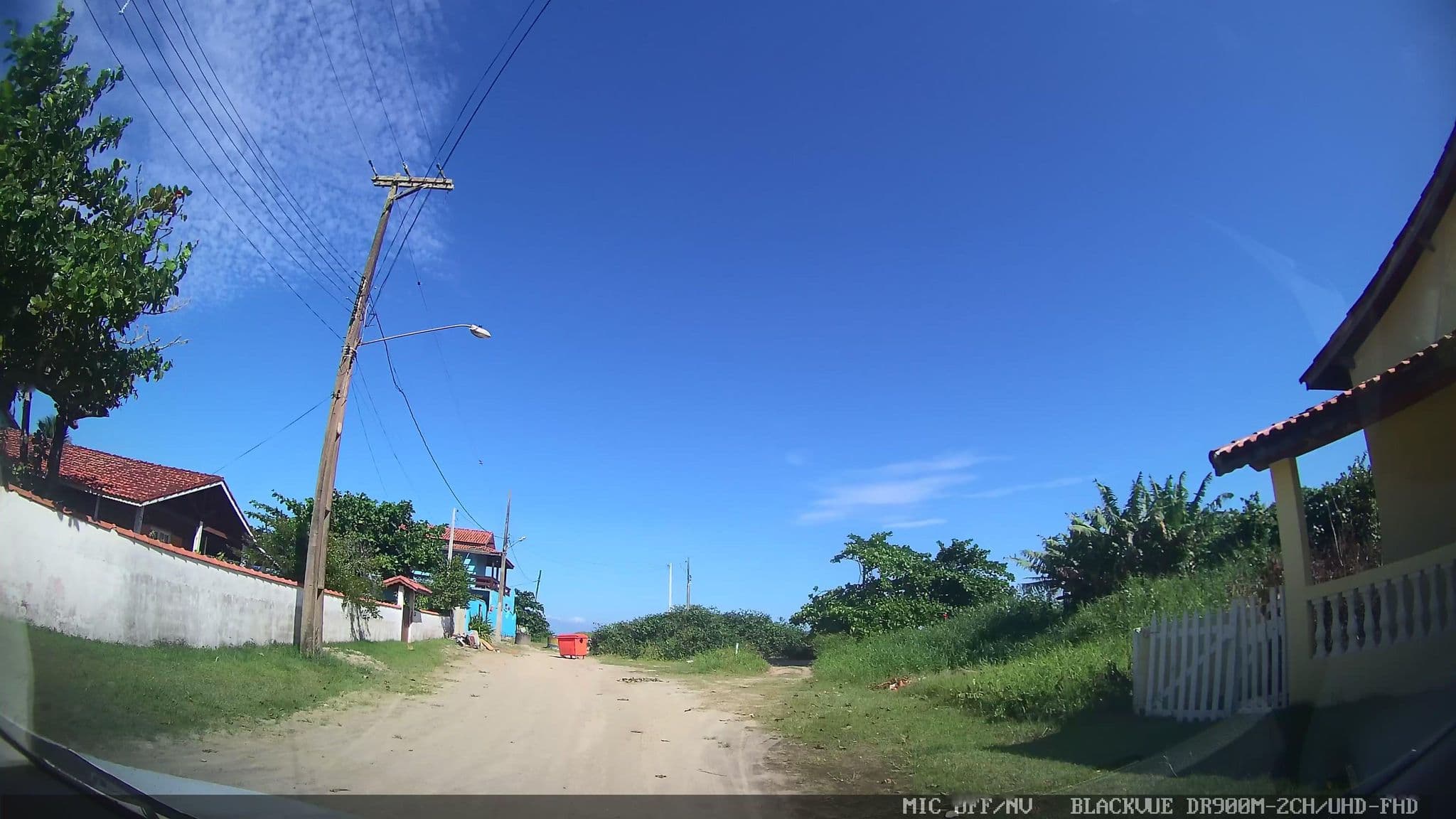 Street view near Pousada dos Coqueiros, Iguape — © marciosampaio (CC BY-SA · Mapillary)