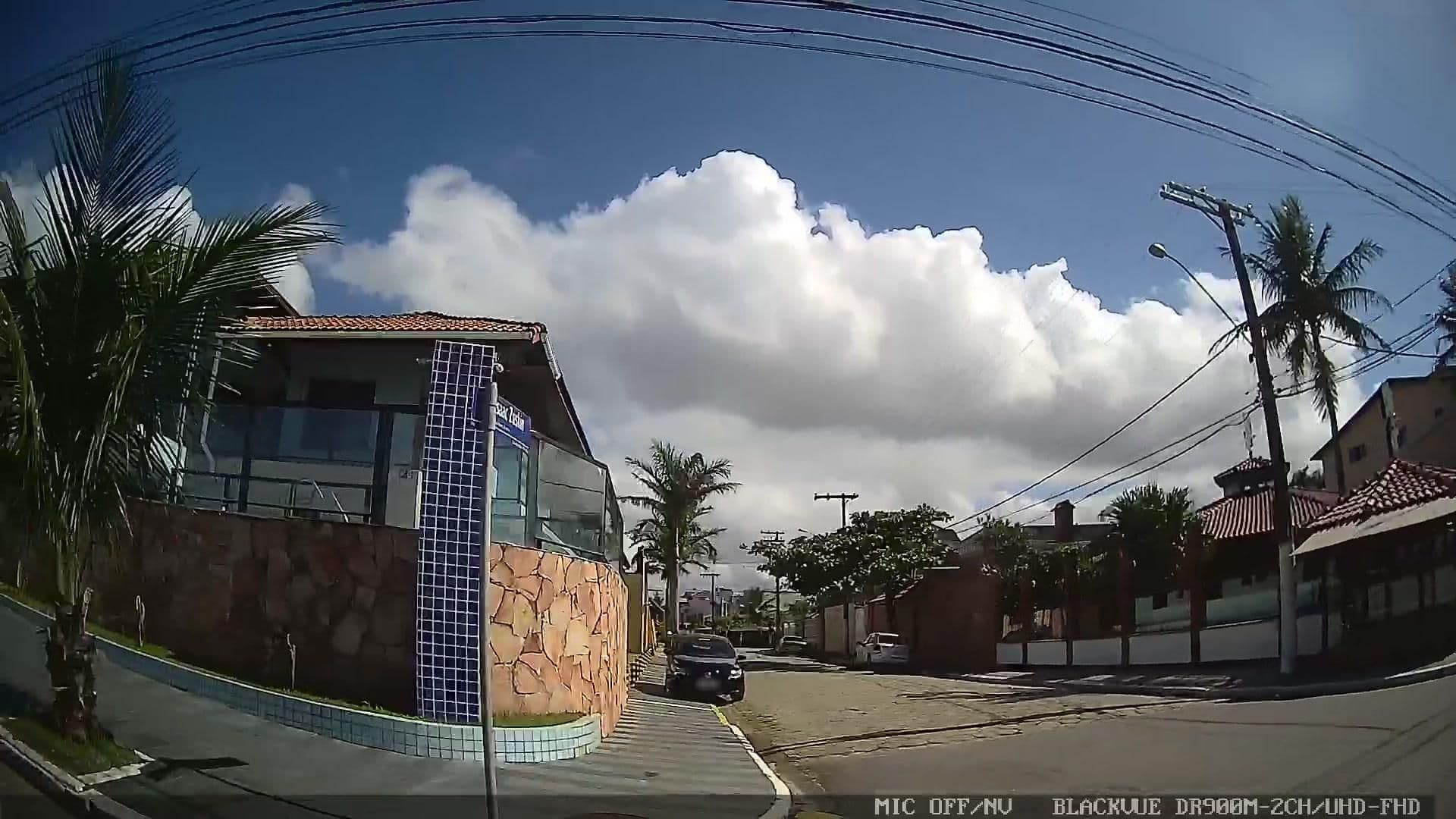 Street view near SINPEEM Peruíbe Hotel, Peruíbe — © yaf1 (CC BY-SA · Mapillary)