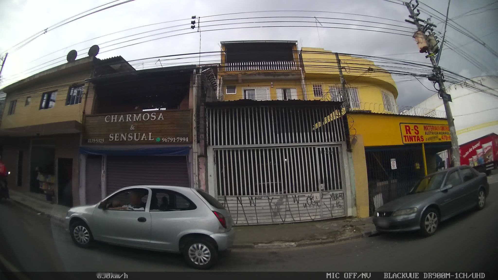 Street view near Motel delizie, Taboão da Serra — © kaart_2 (CC BY-SA · Mapillary)