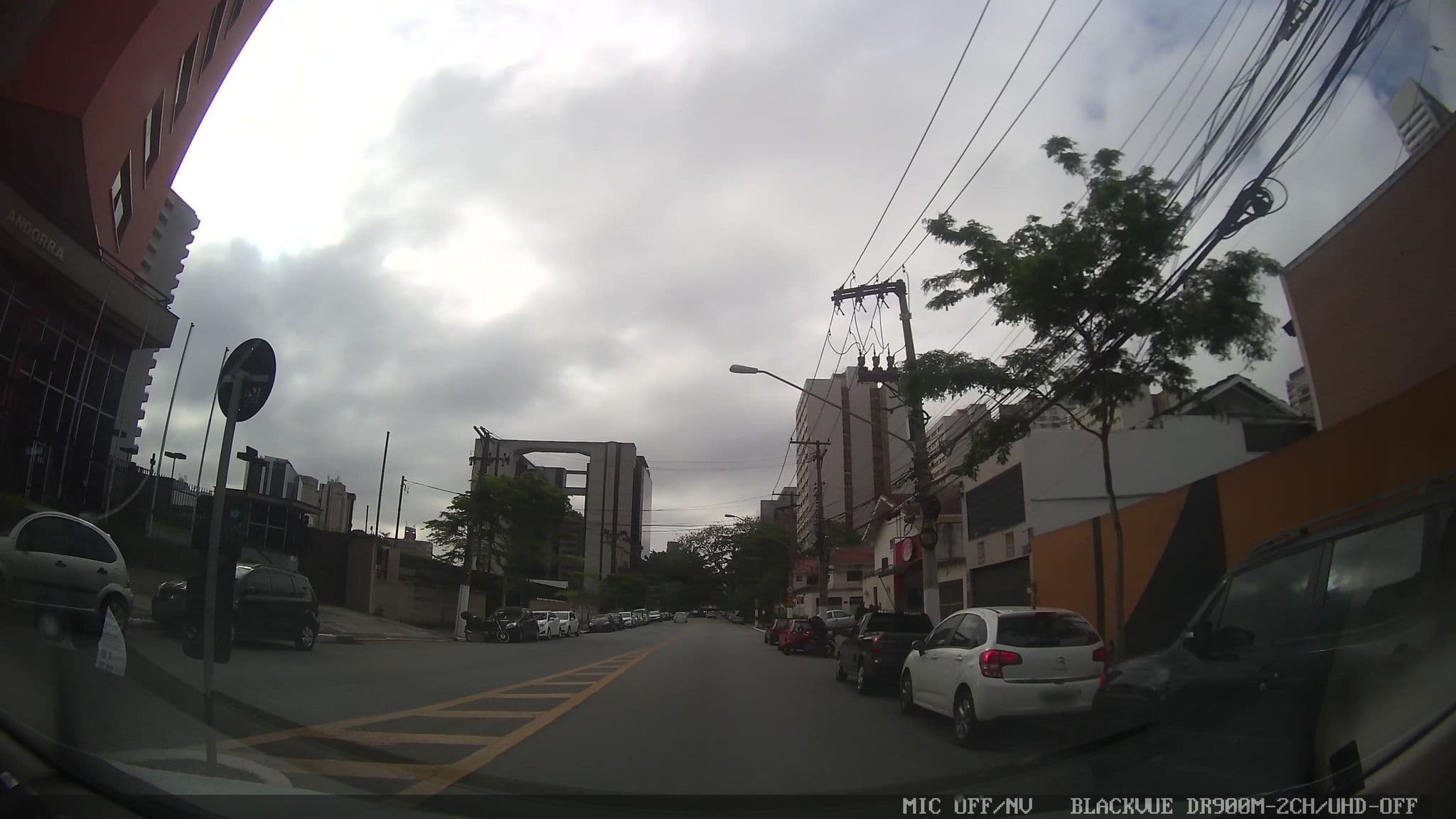 Street view near Motel Vegas, Vila Andrade — © marciosampaio (CC BY-SA · Mapillary)
