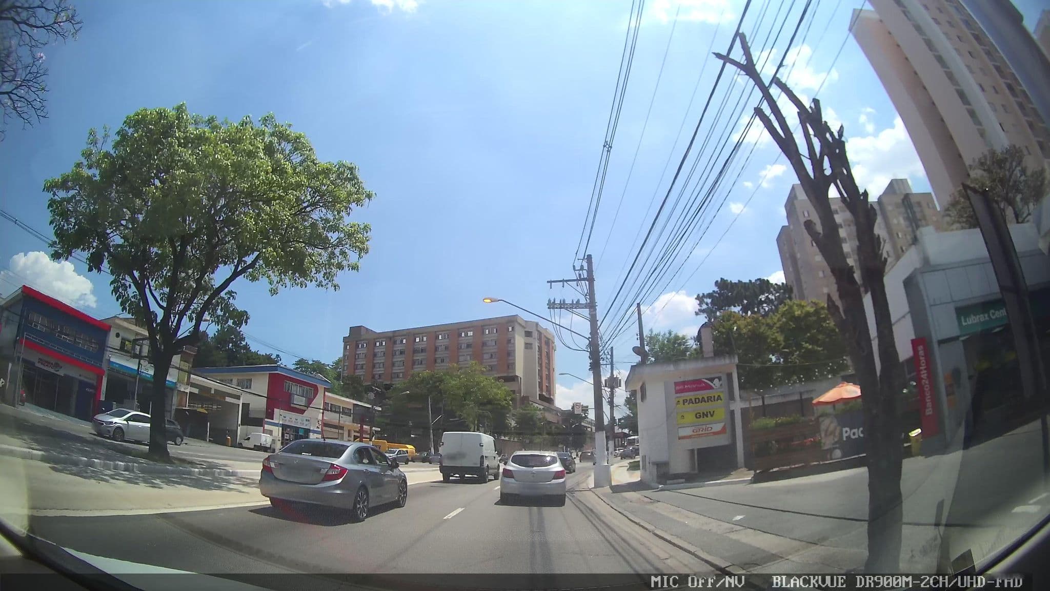 Street view near Paris Motel, Campo Limpo — © marciosampaio (CC BY-SA · Mapillary)