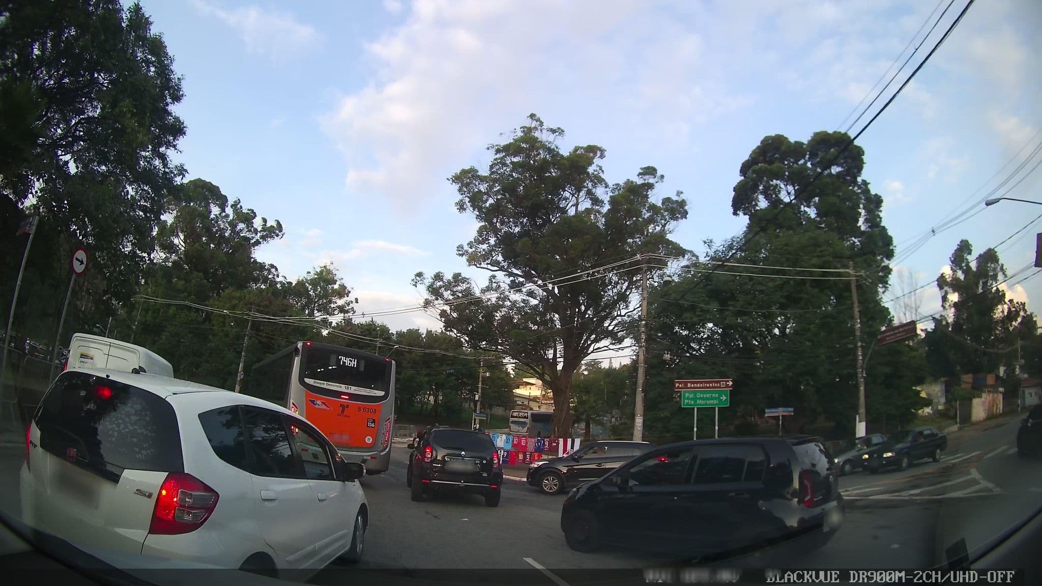 Street view near BEP@morumbi#spfcfeelings, Morumbi — © marciosampaio (CC BY-SA · Mapillary)