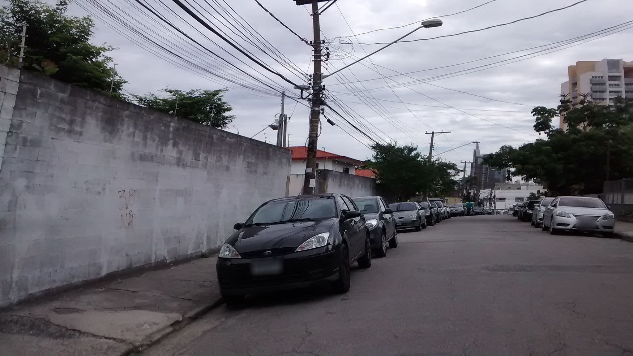 Street view near Hotel Karisma II, Butanta — © fabiomiyata (CC BY-SA · Mapillary)