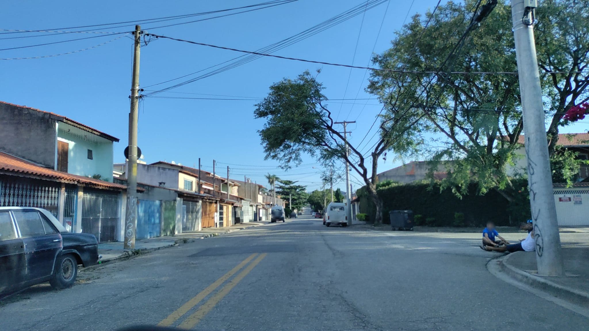 Street view near Hotel Comforte Suites Alphaville., Sorocaba — © chyri1 (CC BY-SA · Mapillary)