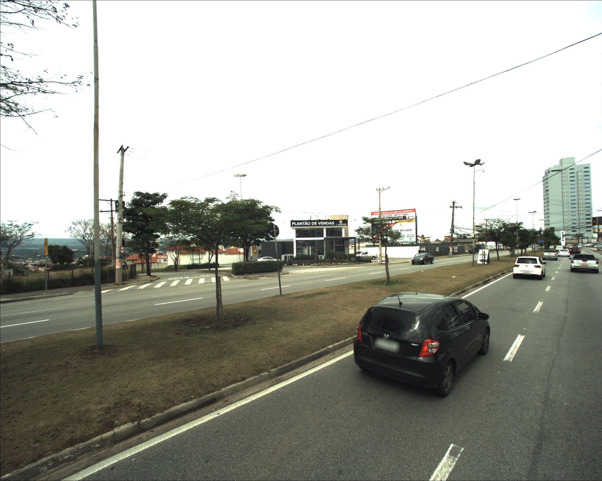 Street view near Mondial Sorocaba Ibis Novotel, Votorantim — © mescobar (CC BY-SA · Mapillary)
