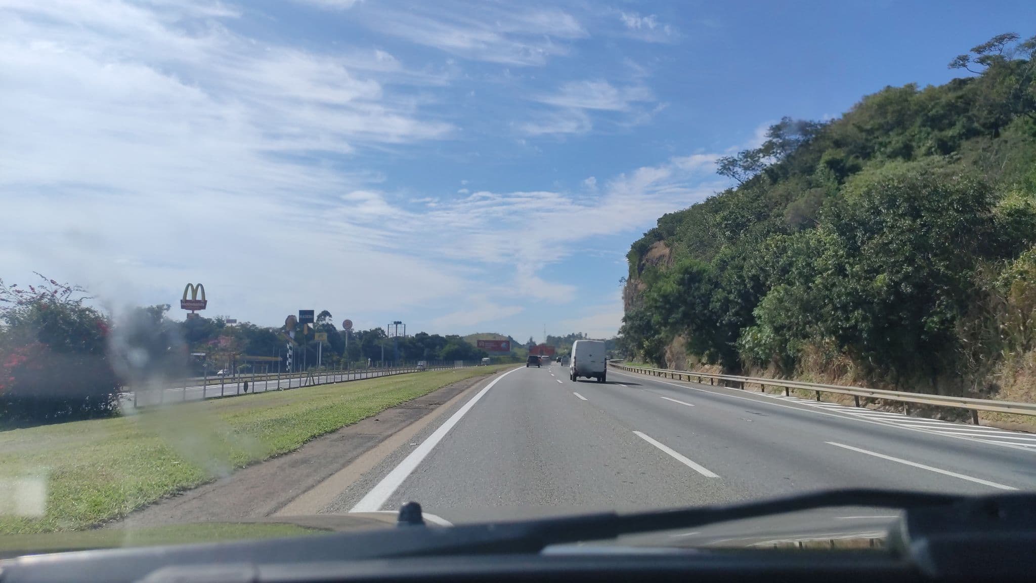Street view near Pousada Corujas, Alumínio — © fepol (CC BY-SA · Mapillary)