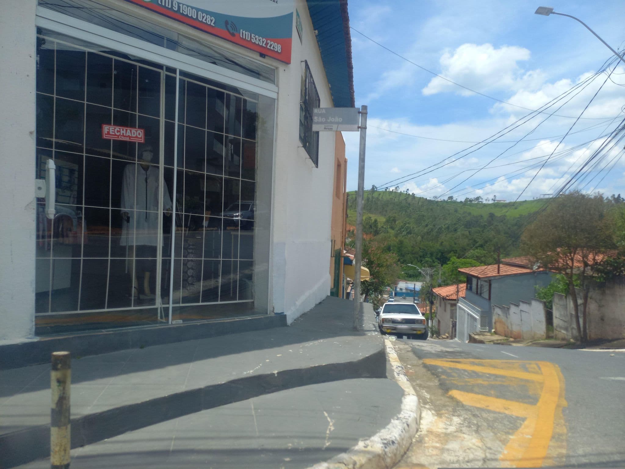 Street view near Pousada Terra Baixa, Araçariguama — © caiocesarbernardolimavieira (CC BY-SA · Mapillary)