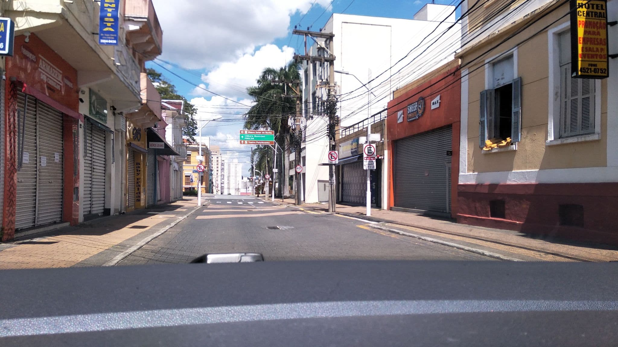 Street view near Hotel Rosário, Jundiaí — © aledts (CC BY-SA · Mapillary)