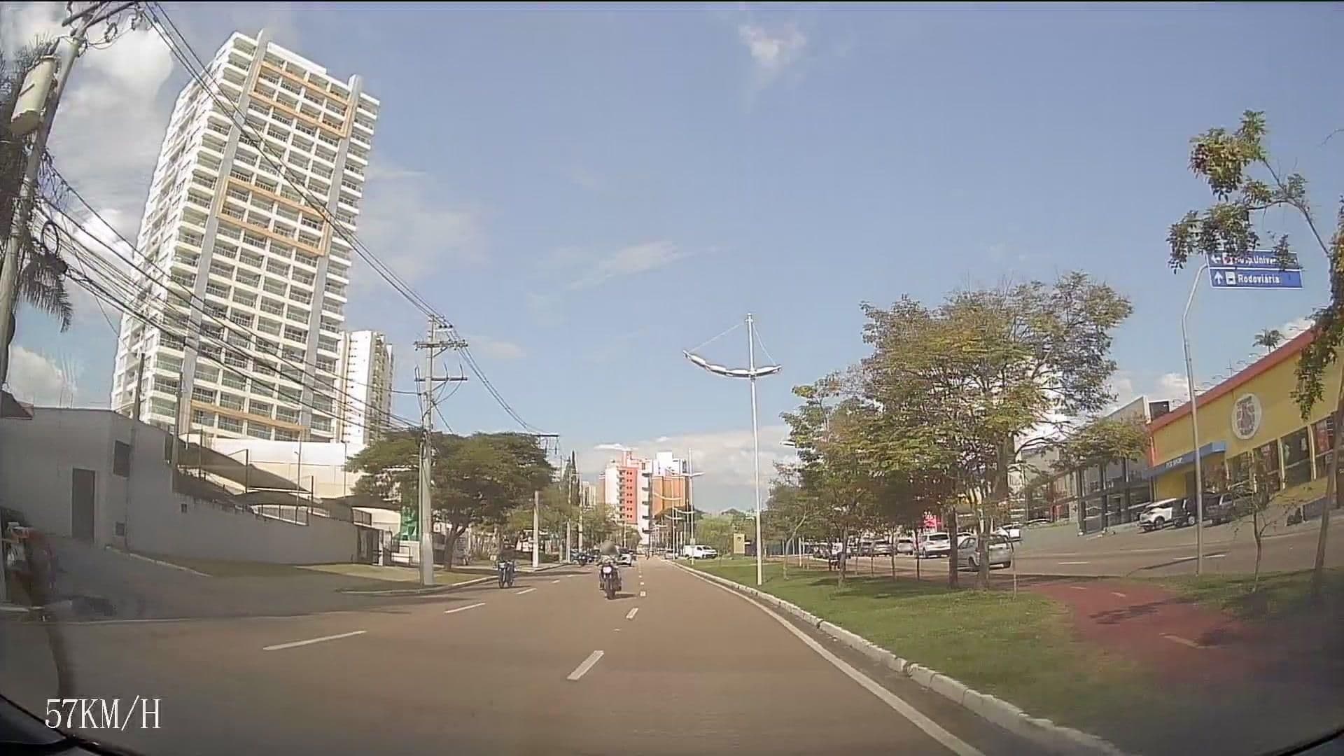 Street view near Adagio Access Jundiai, Jundiaí — © WoL4p7oR (CC BY-SA · Mapillary)