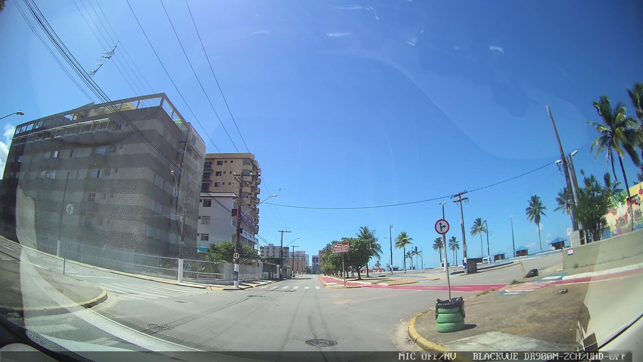 Street view near Vila Atlântica Hotel, Mongaguá — © marciosampaio (CC BY-SA · Mapillary)