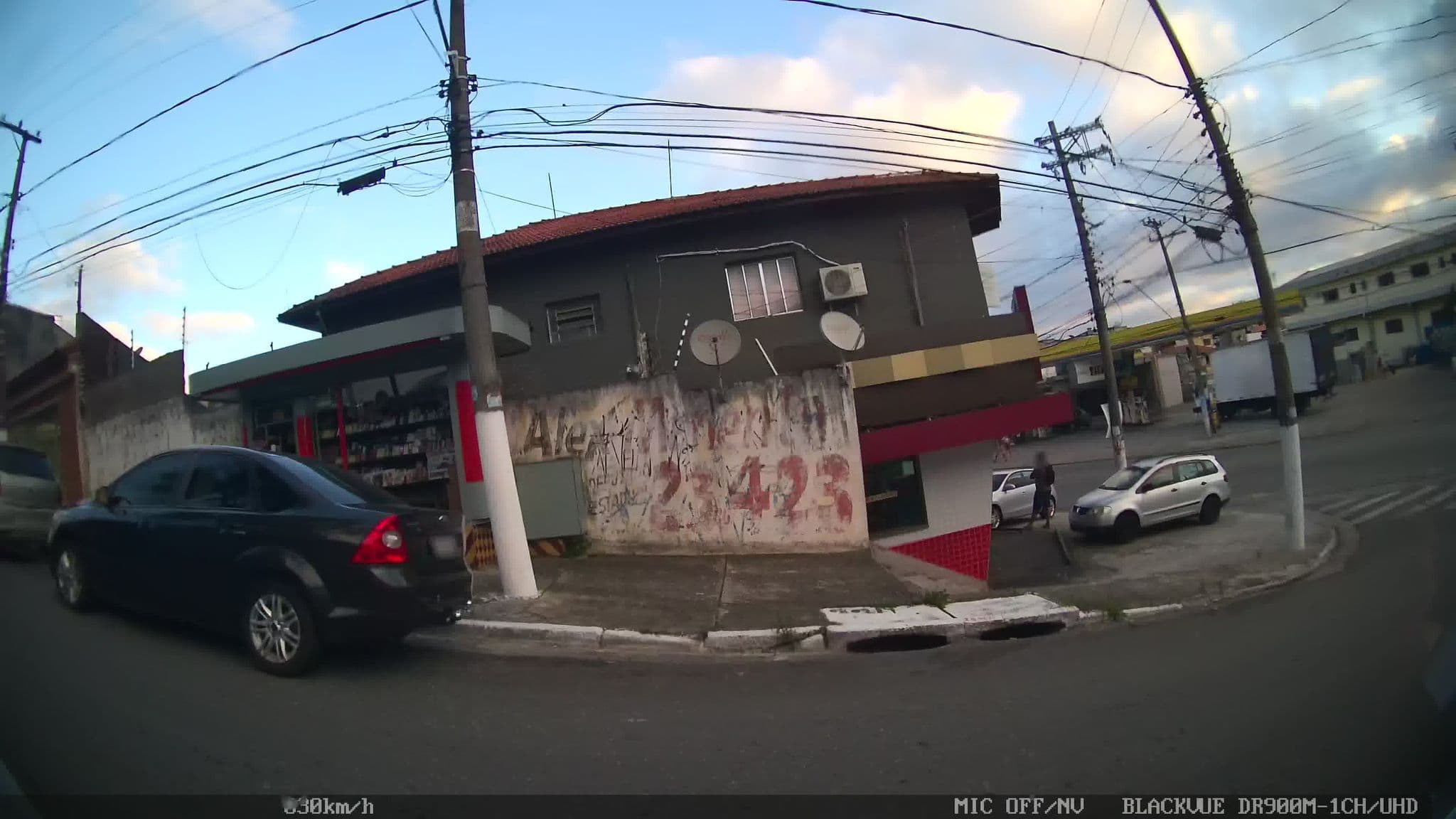 Street view near Motel Estalagem, Diadema — © kaart_2 (CC BY-SA · Mapillary)