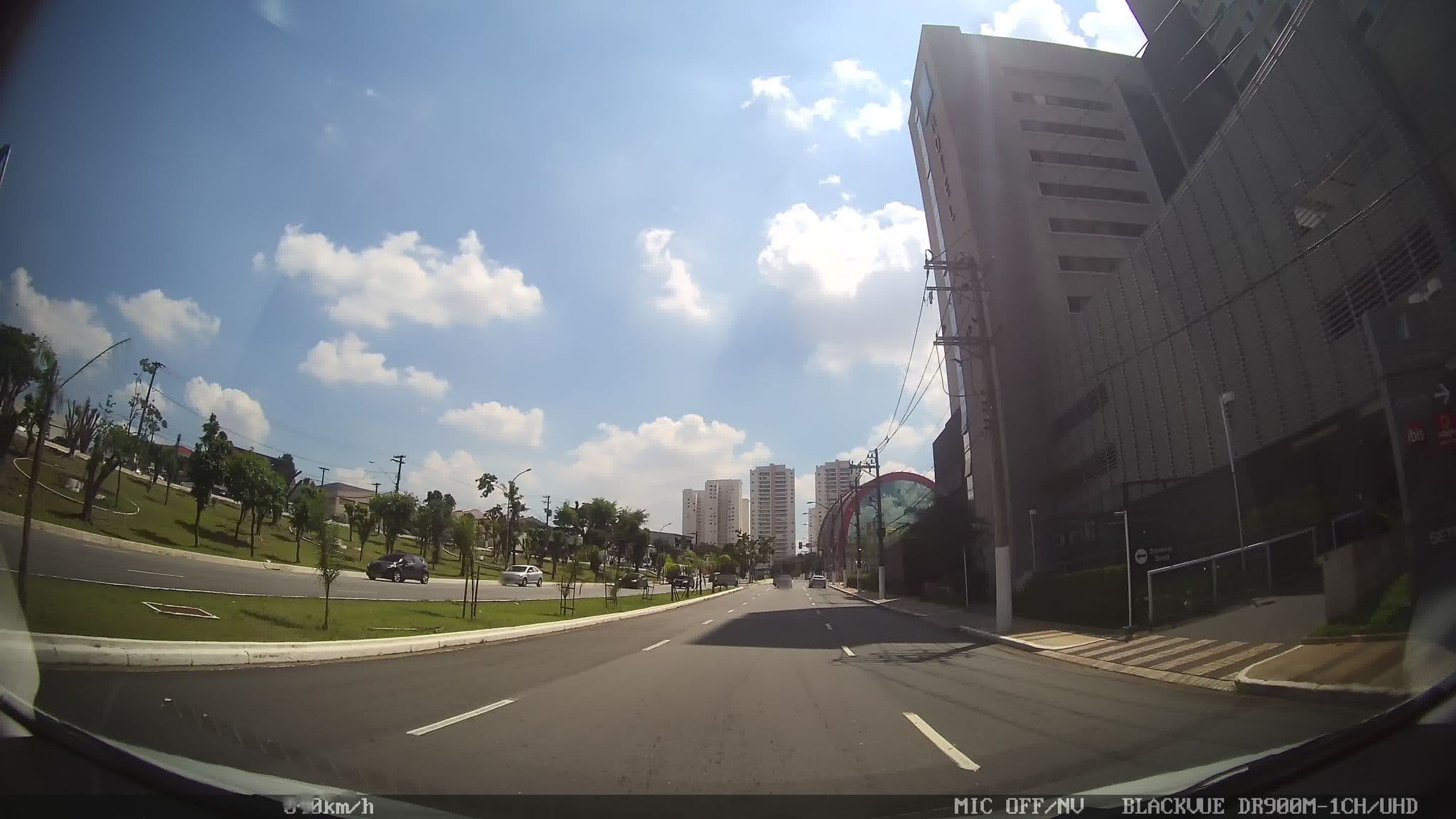 Street view near Ibis São Bernardo, São Bernardo do Campo — © kaart_2 (CC BY-SA · Mapillary)