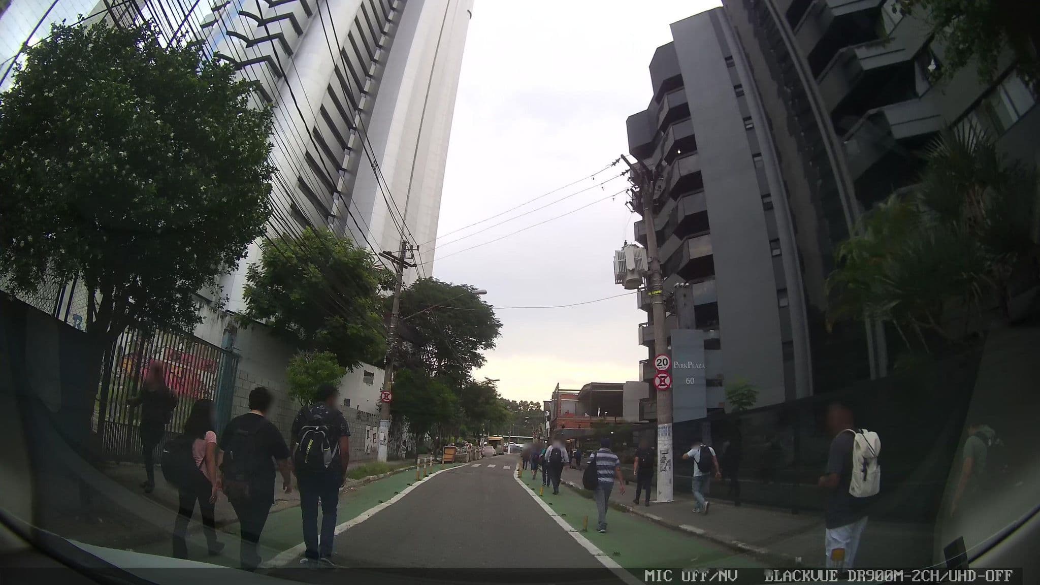 Street view near Park Plaza Hotel, Morumbi — © marciosampaio (CC BY-SA · Mapillary)