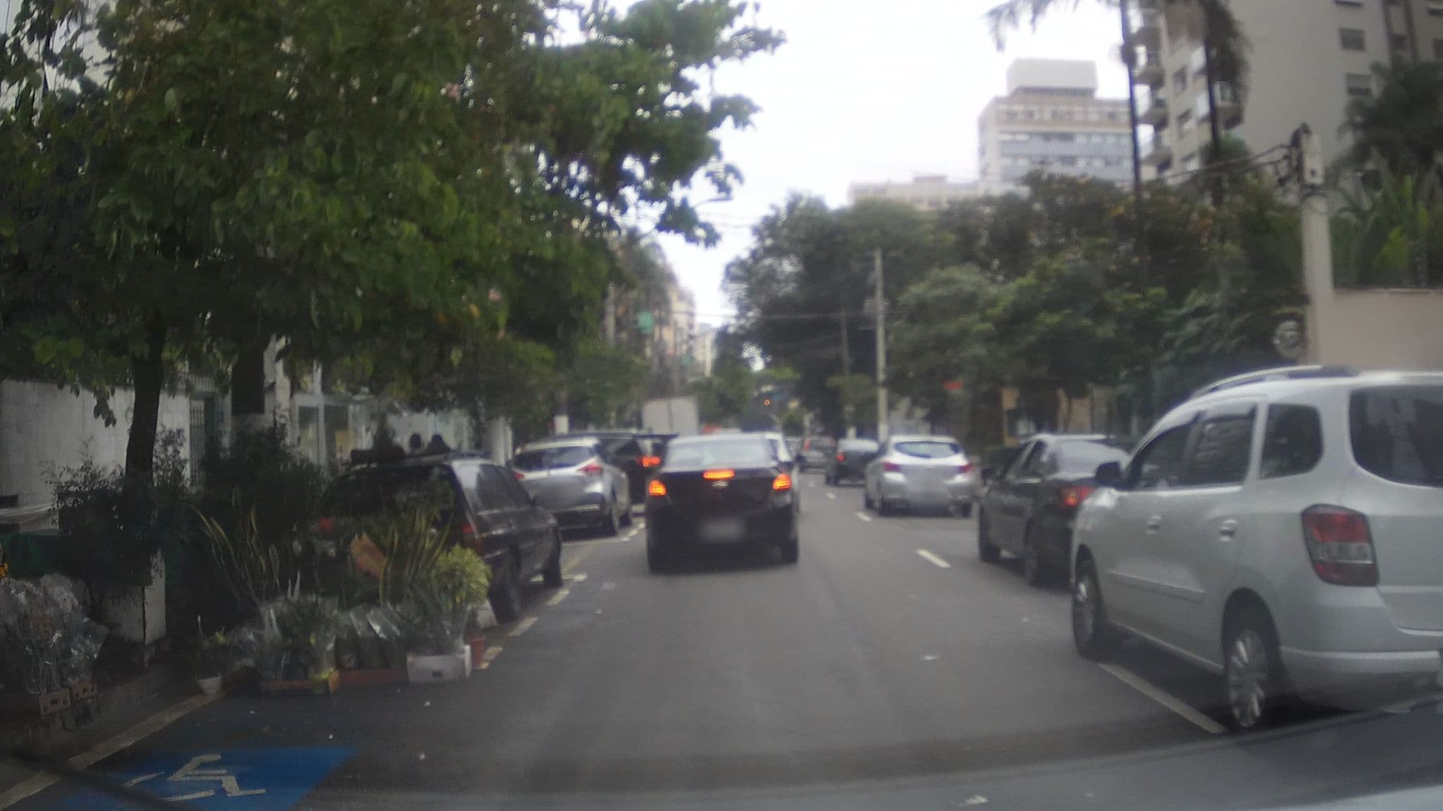 Street view near Arembepe Beach, Itaim Bibi — © marciosampaio (CC BY-SA · Mapillary)