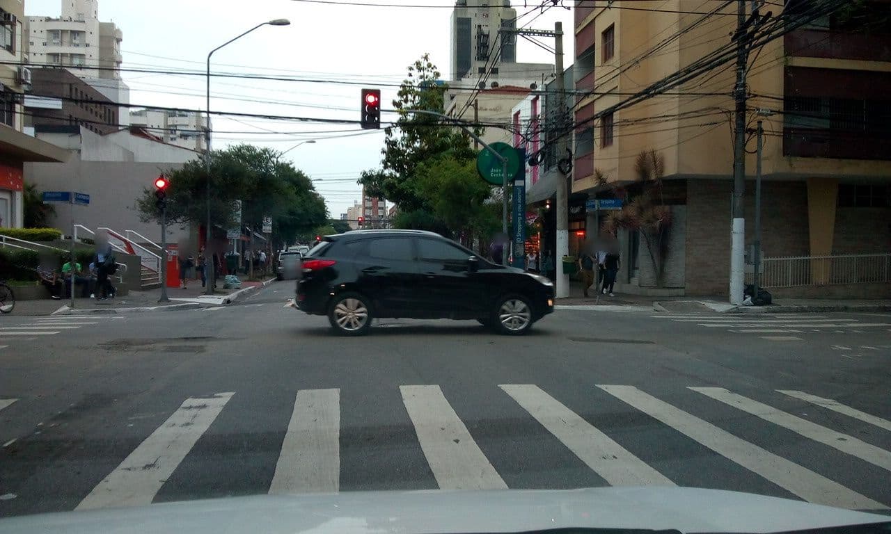 Street view near InnSide by Meliã Itaim, Itaim Bibi — © thierrytelenav (CC BY-SA · Mapillary)