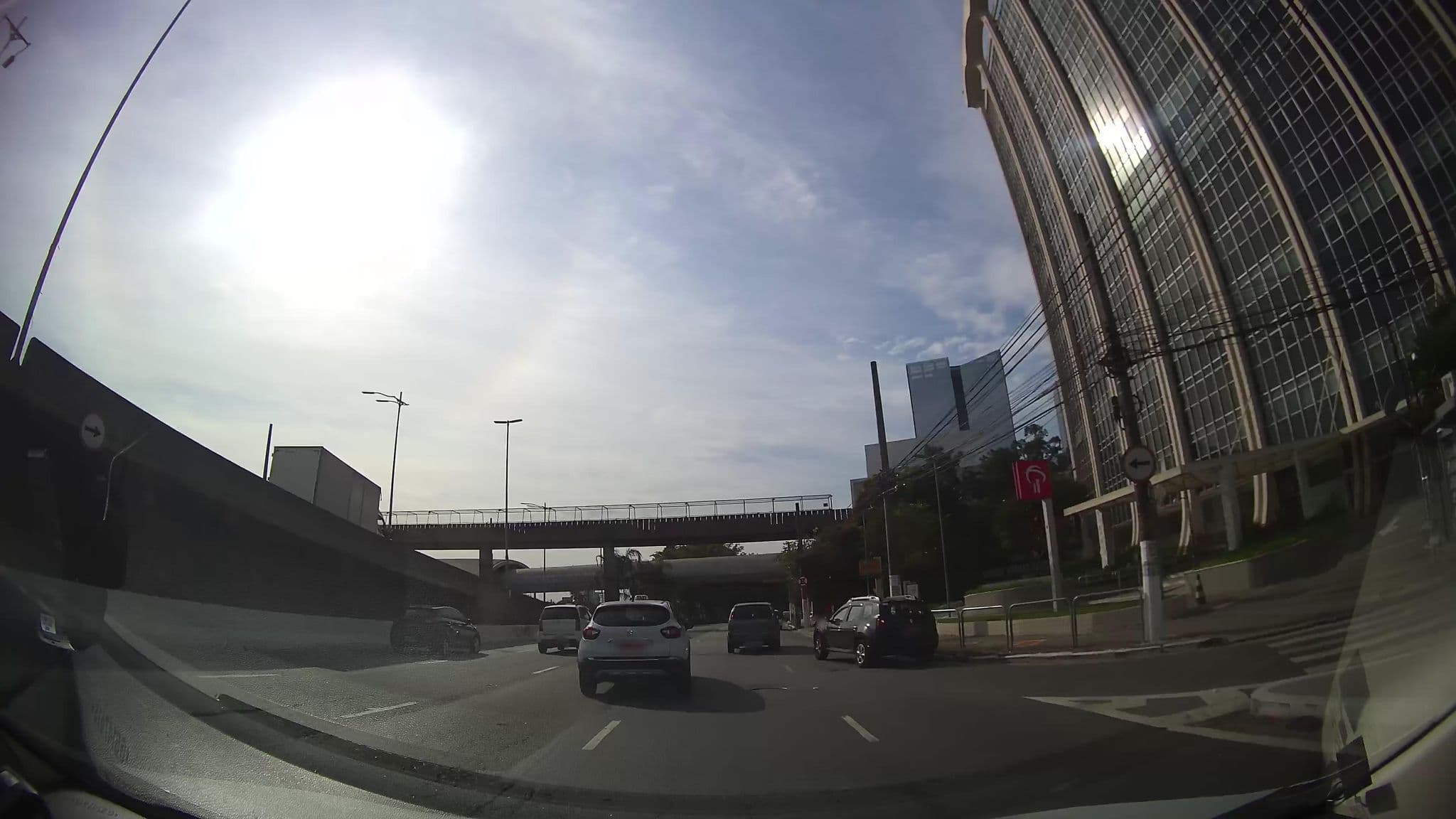 Street view near Blue Tree Hotels, Itaim Bibi — © marciosampaio (CC BY-SA · Mapillary)