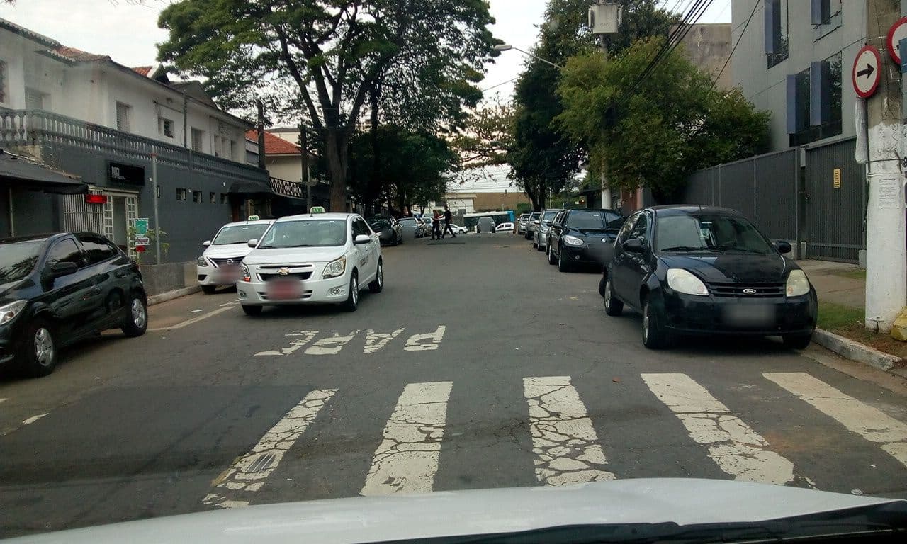 Street view near Studio House, Campo Belo — © thierrytelenav (CC BY-SA · Mapillary)