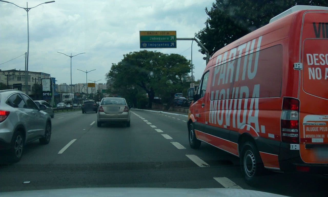 Street view near Aero Plaza Hotel, Campo Belo — © thierrytelenav (CC BY-SA · Mapillary)