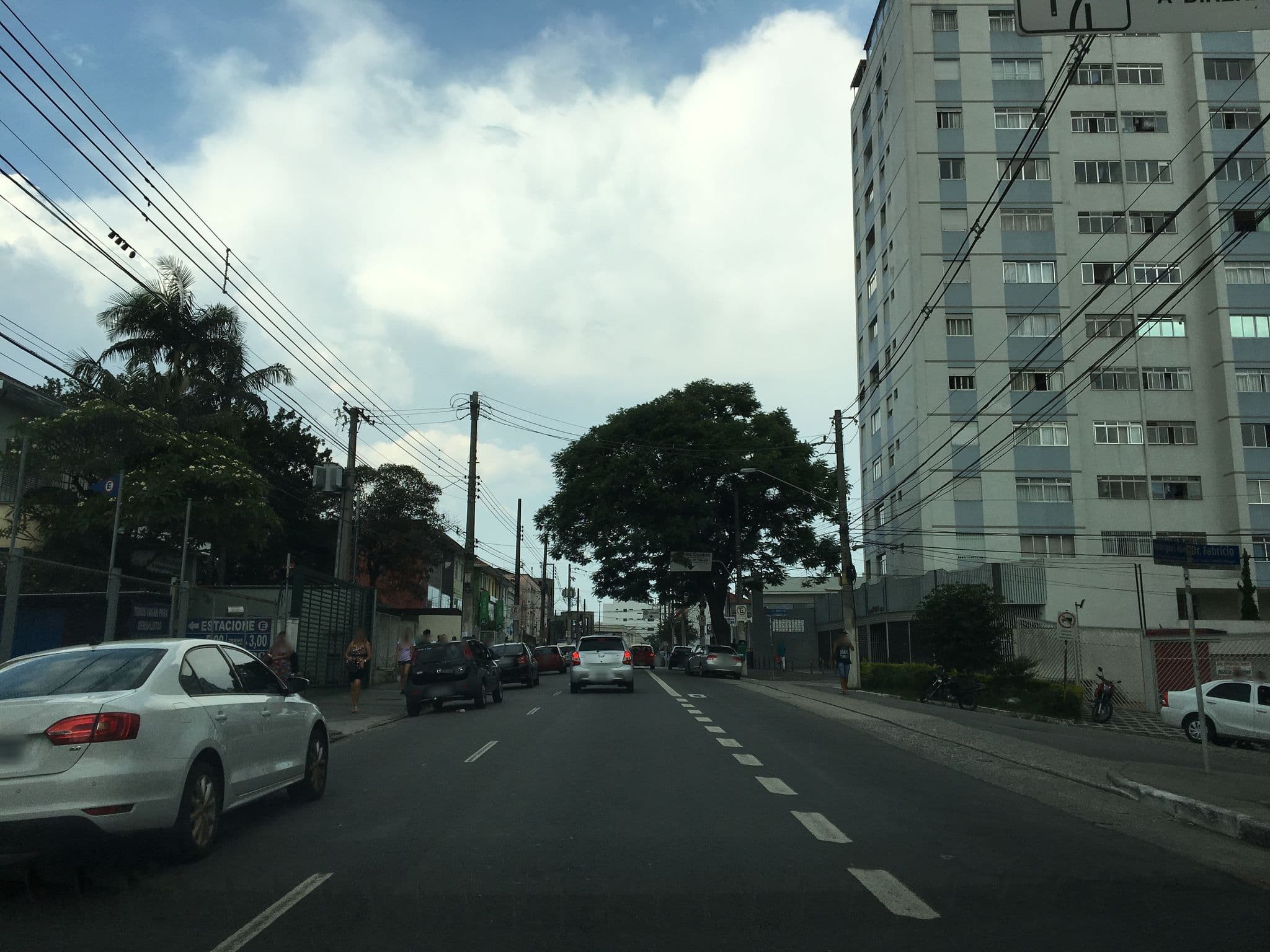 Street view near Hotel R A (Rodrigues Alves), Vila Mariana — © ccossio (CC BY-SA · Mapillary)