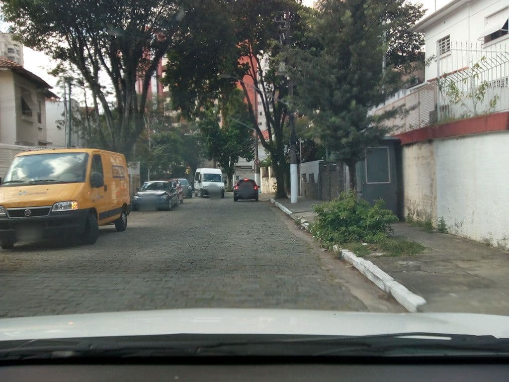 Street view near 3Dogs Hostel São Paulo, Vila Mariana — © thierrytelenav (CC BY-SA · Mapillary)