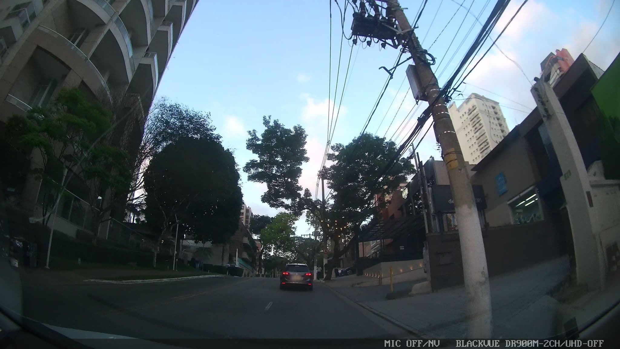 Street view near Estanconfor UpScale, Moema — © marciosampaio (CC BY-SA · Mapillary)