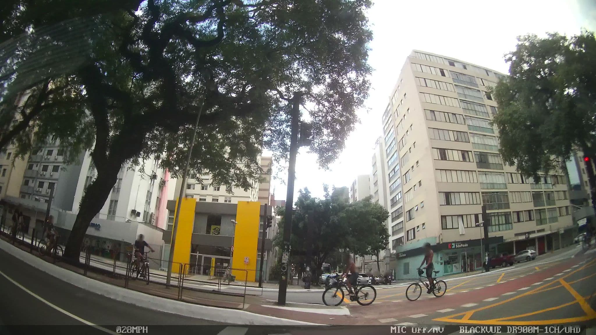 Street view near Hotel Bella Paulista, Paraíso — © kaart_4 (CC BY-SA · Mapillary)