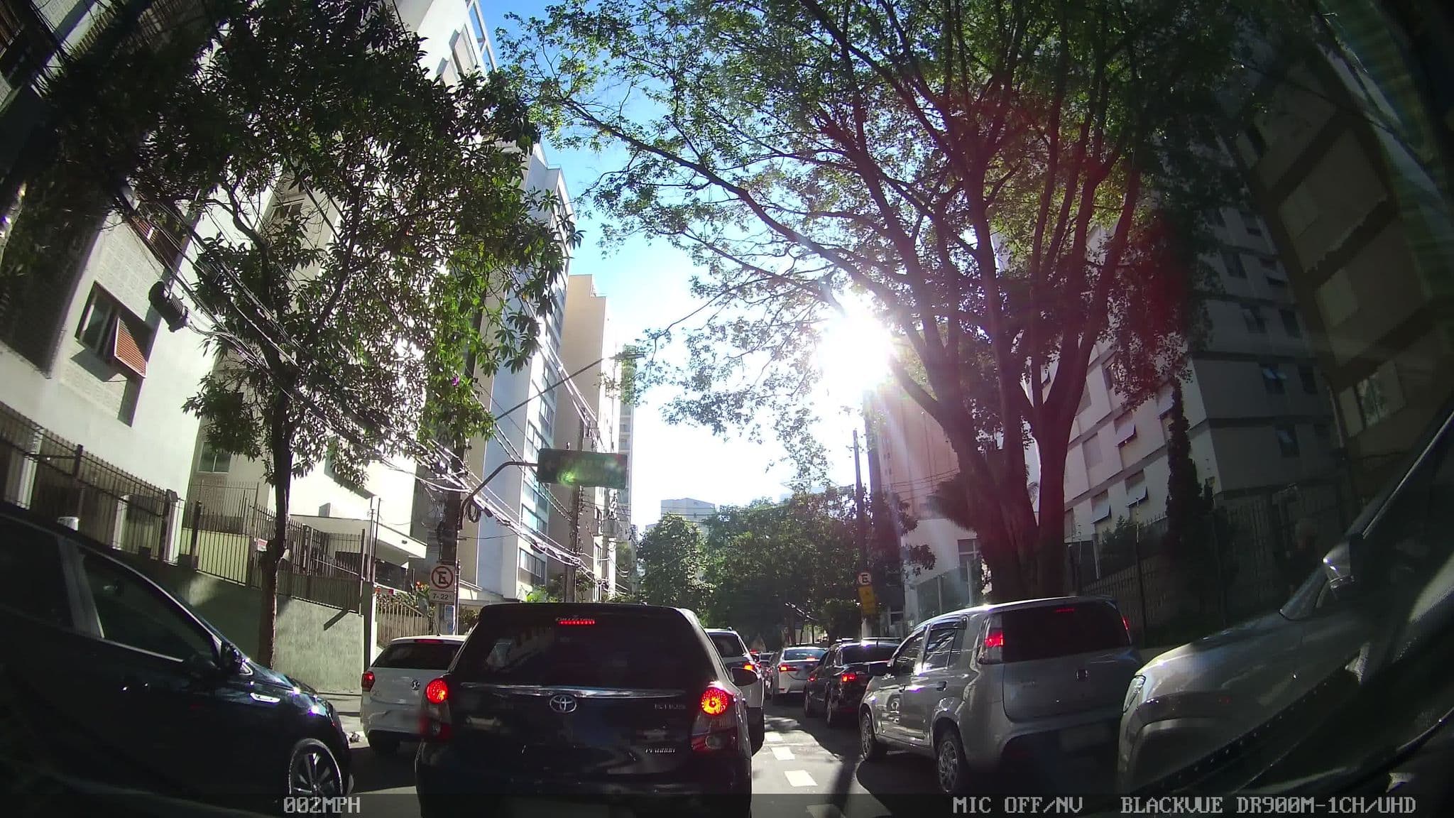 Street view near Hotel Mantovani, Paraíso — © kaart_4 (CC BY-SA · Mapillary)