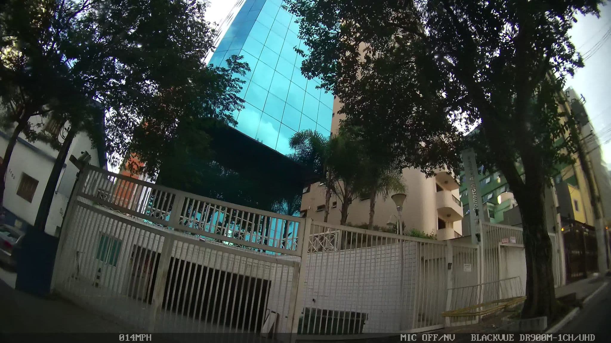 Street view near Studio Apeninos, Paraíso — © kaart_4 (CC BY-SA · Mapillary)