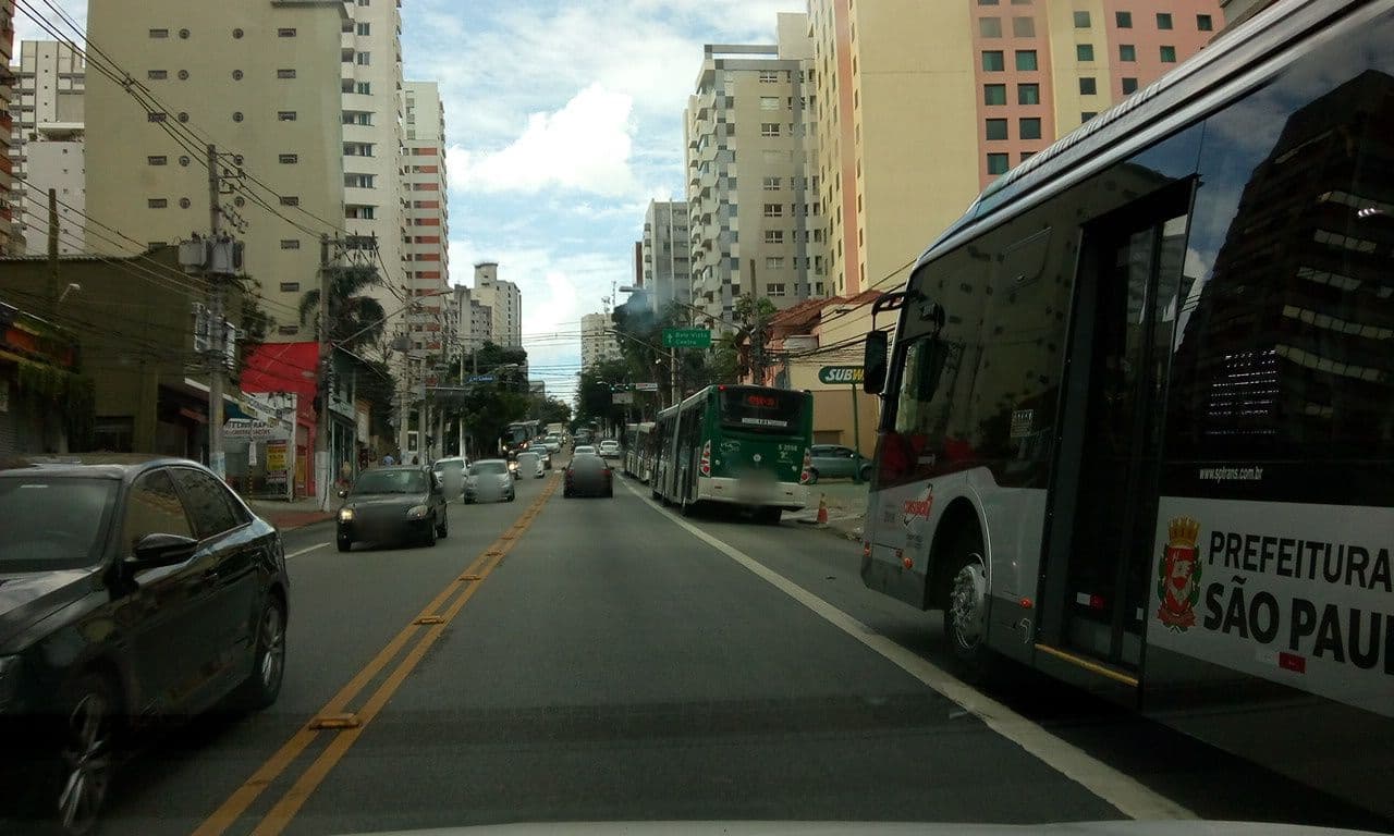 Street view near The Plaza - Flat, Paraíso — © thierrytelenav (CC BY-SA · Mapillary)