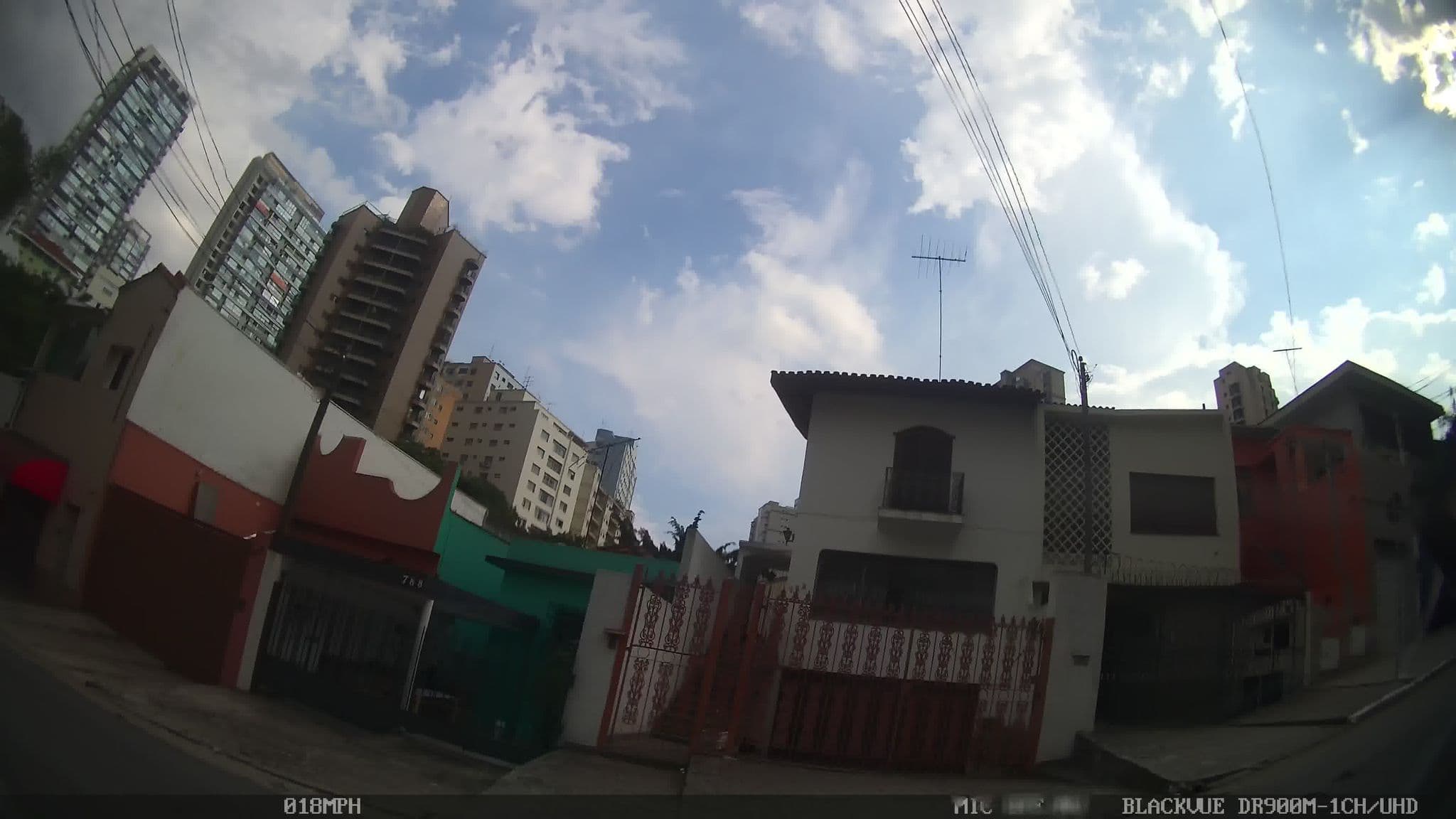 Street view near Hostel Forner, Liberdade — © kaart_4 (CC BY-SA · Mapillary)