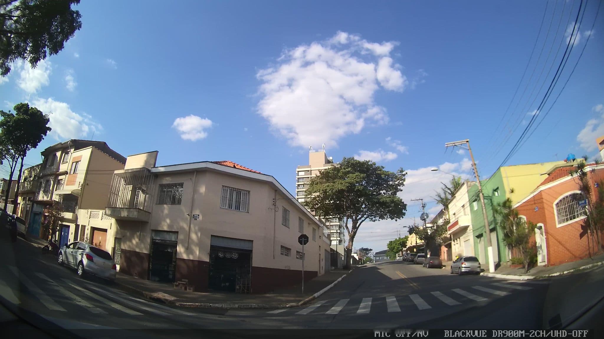 Street view near Sao Pablo Street Hostel, Ipiranga — © marciosampaio (CC BY-SA · Mapillary)