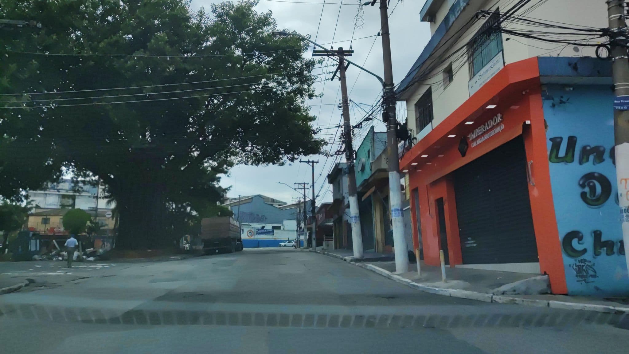 Street view near Hotel Imperador, Sapopemba — © quionzo (CC BY-SA · Mapillary)