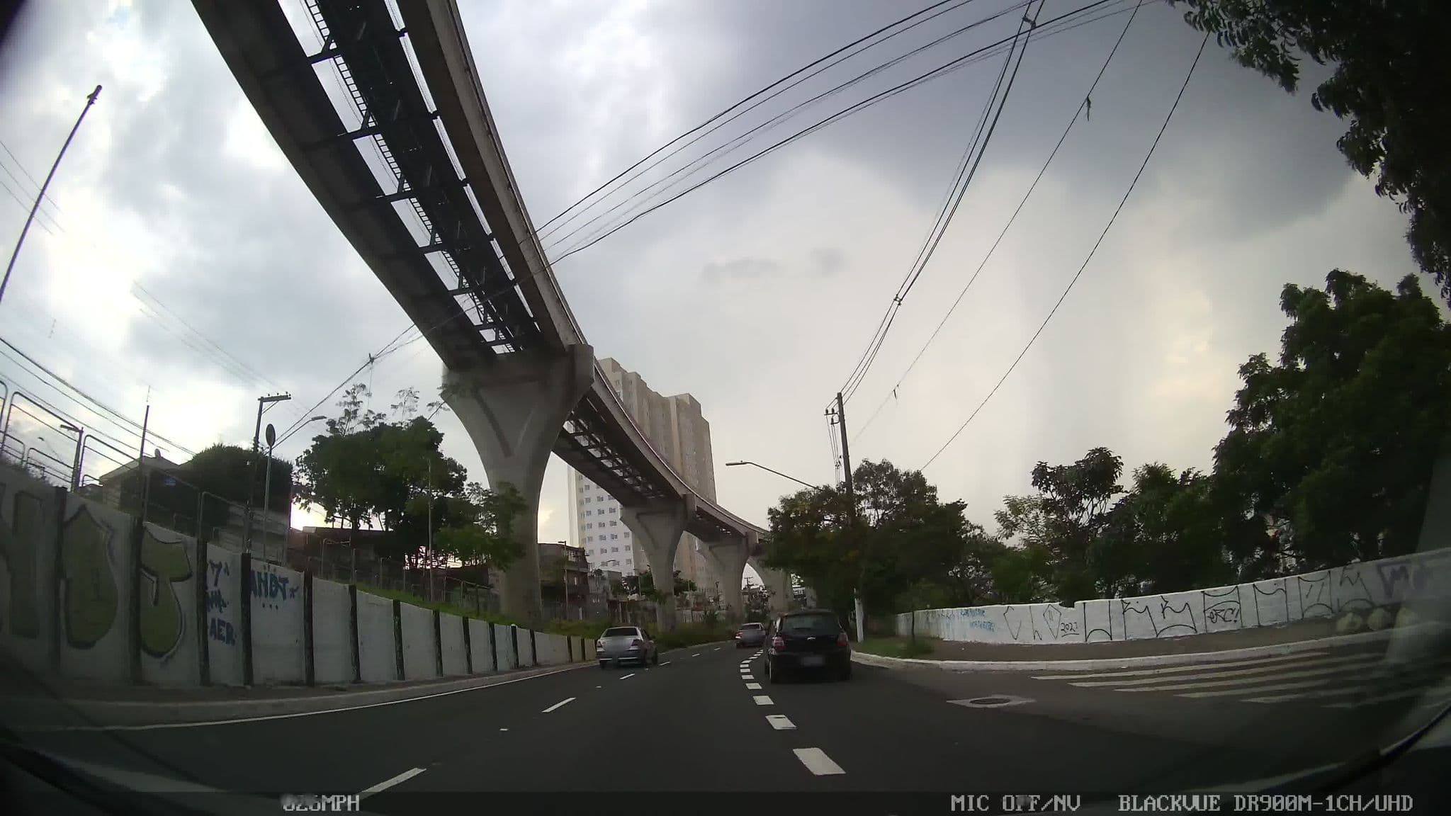 Street view near Hotel Requinte, Sapopemba — © kaart_4 (CC BY-SA · Mapillary)