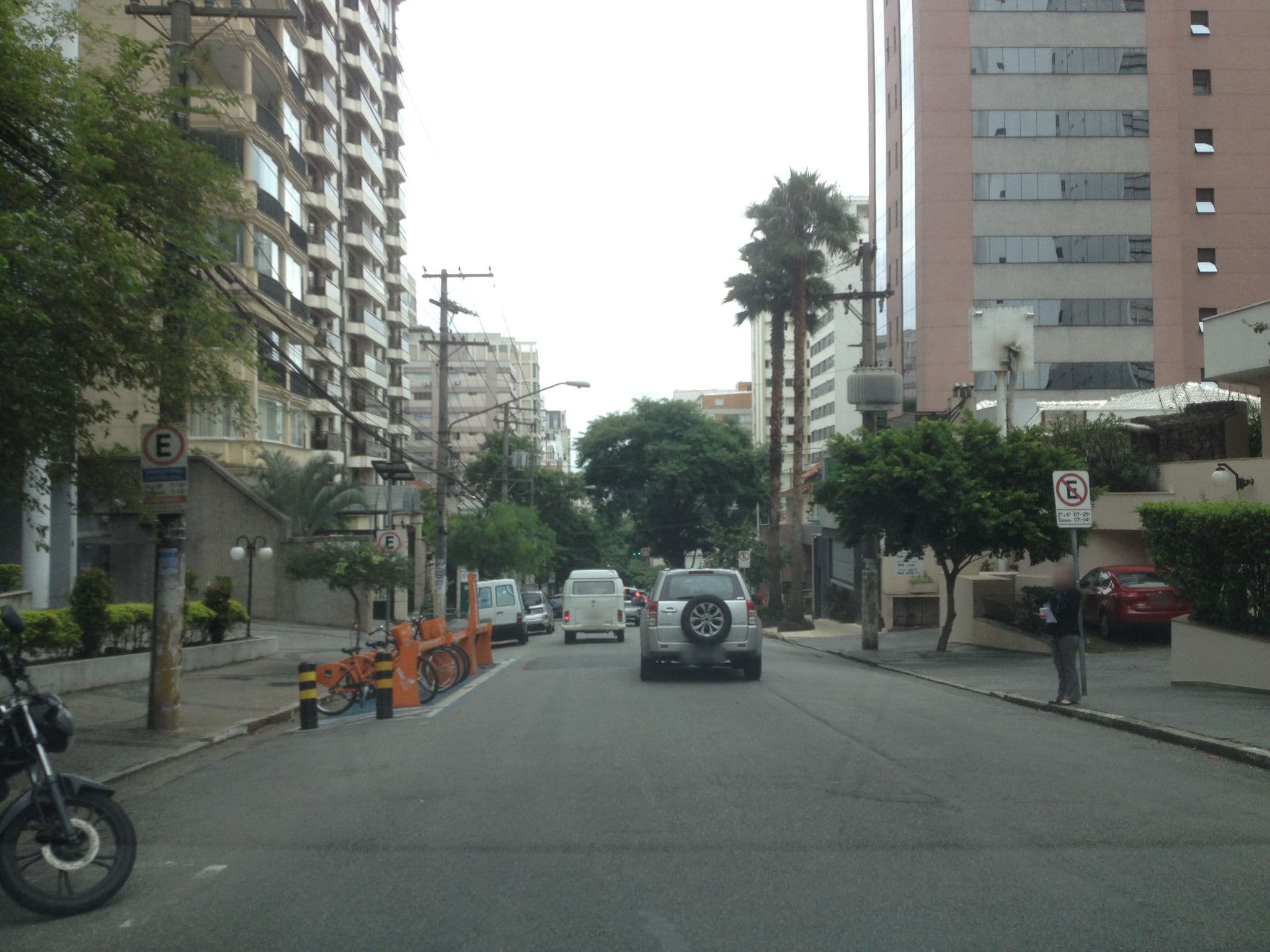 Street view near Fortune Flat, Jardim Paulista — © jglacerda (CC BY-SA · Mapillary)
