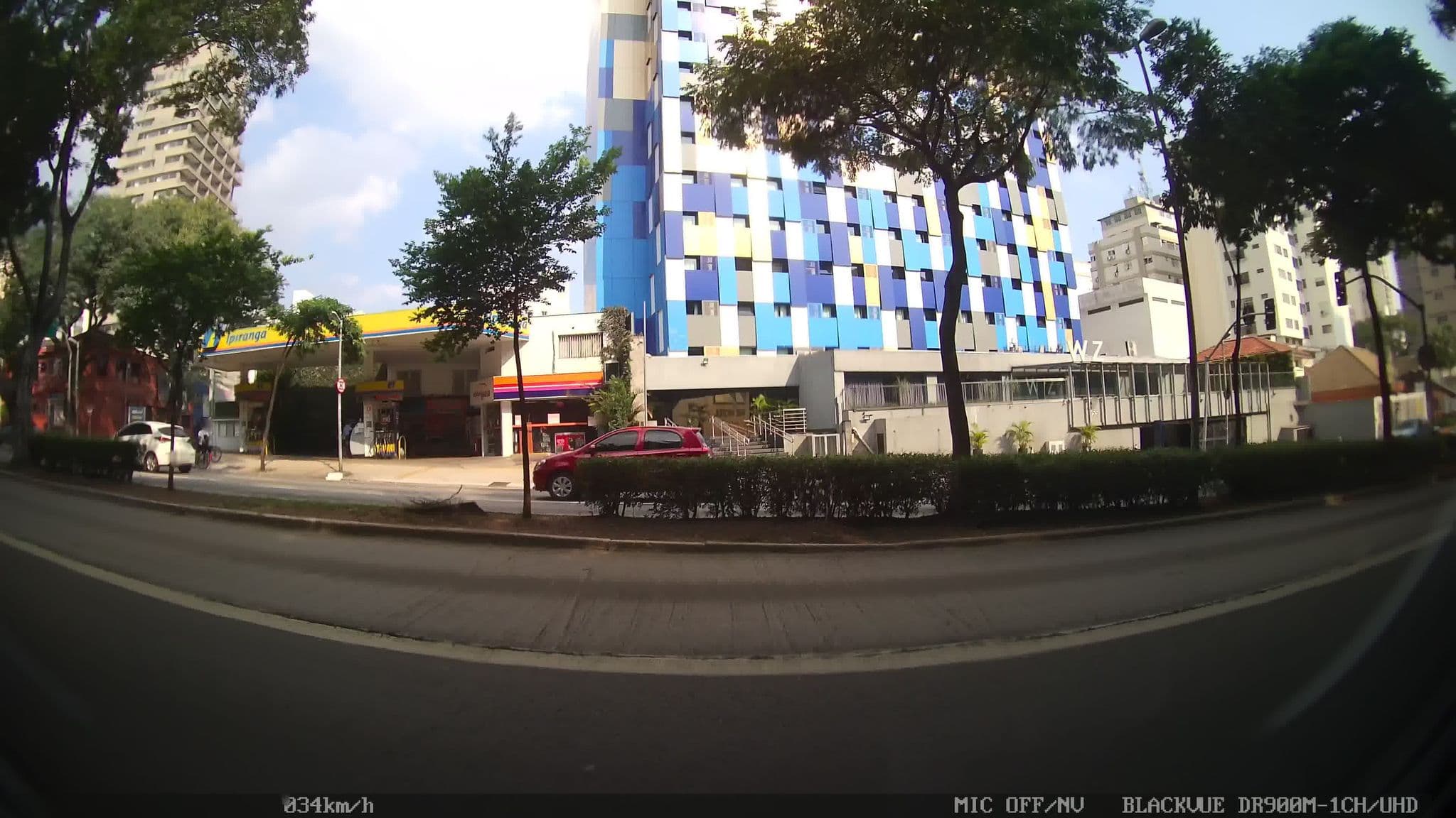 Street view near WZ Jardins Hotel, Jardim Paulista — © kaart_2 (CC BY-SA · Mapillary)
