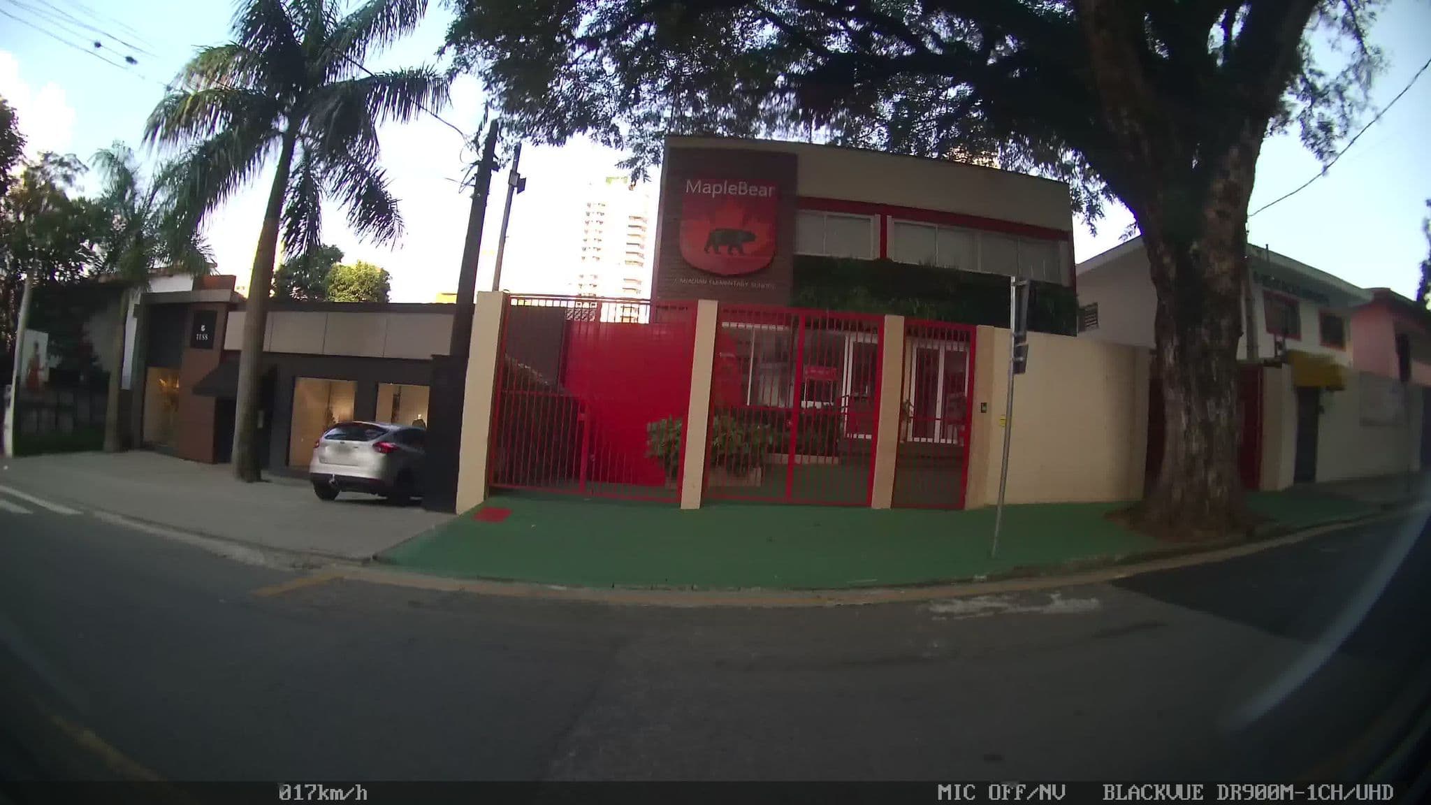 Street view near Republica Traipu, Santa Cecilia — © kaart_2 (CC BY-SA · Mapillary)