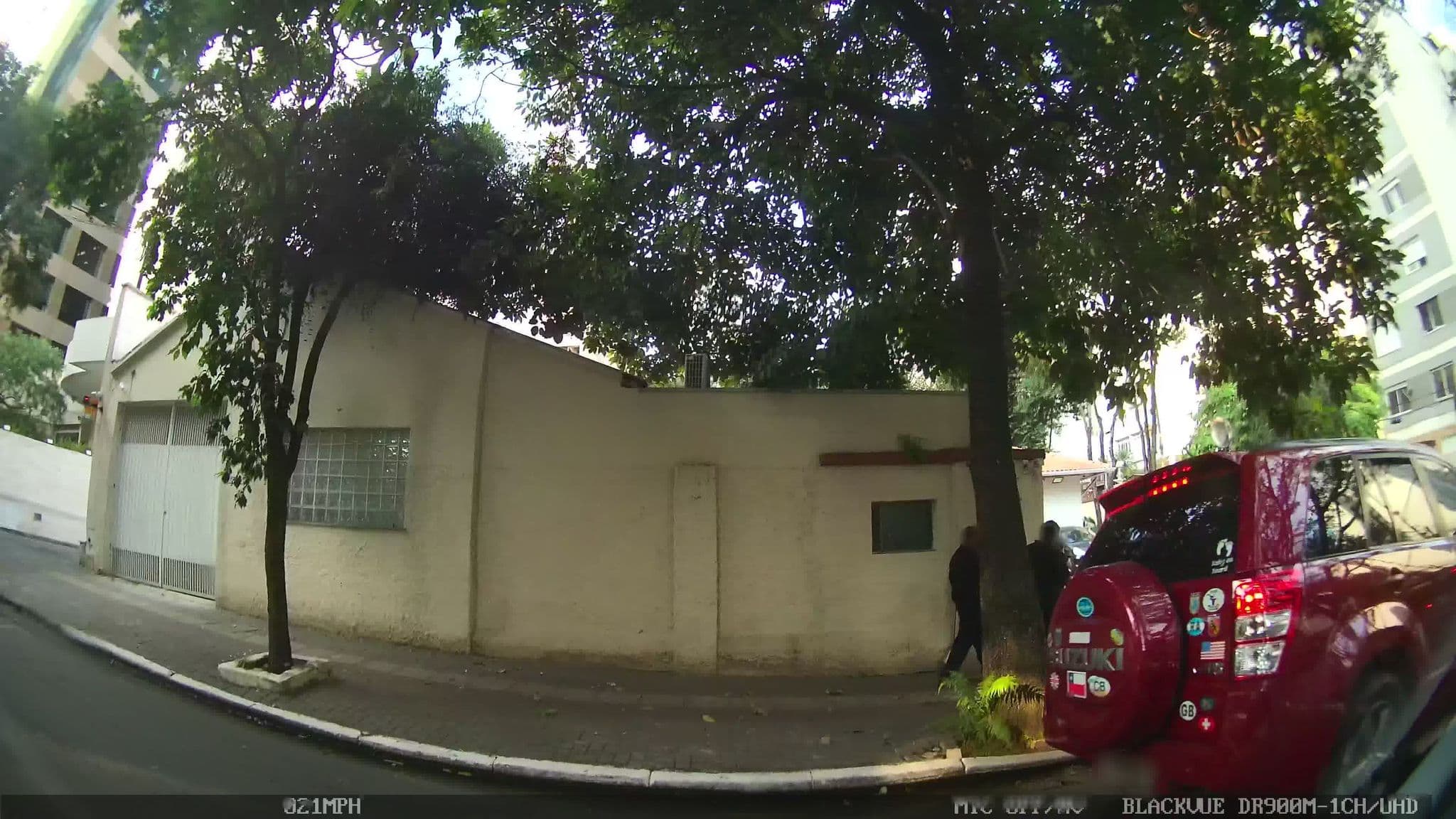 Street view near Check Out Ramada Jardins, Paraíso — © kaart_4 (CC BY-SA · Mapillary)
