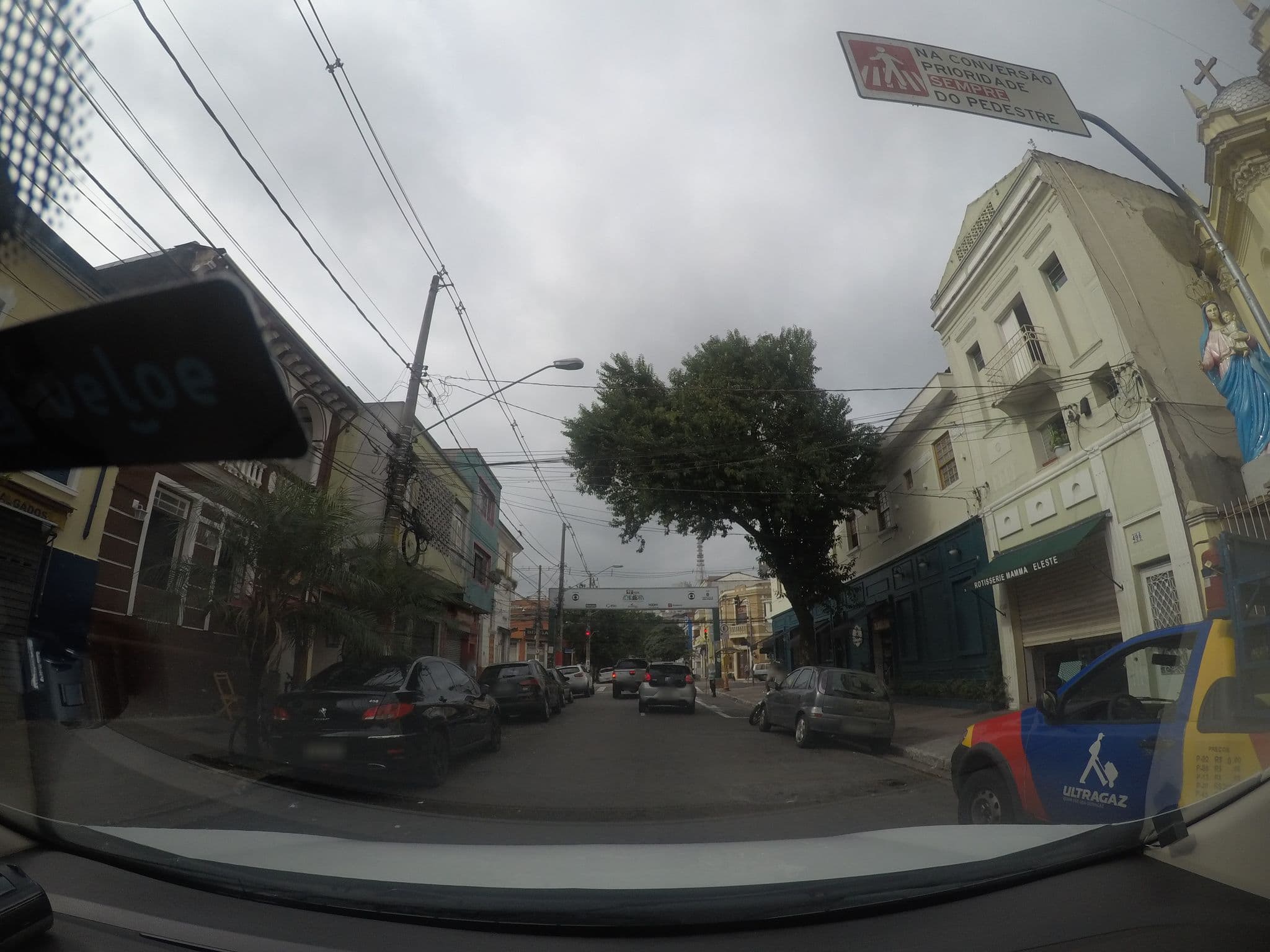 Street view near Hospedaria Republica Brasileirissima - Hostel, Bela Vista — © marciosampaio (CC BY-SA · Mapillary)