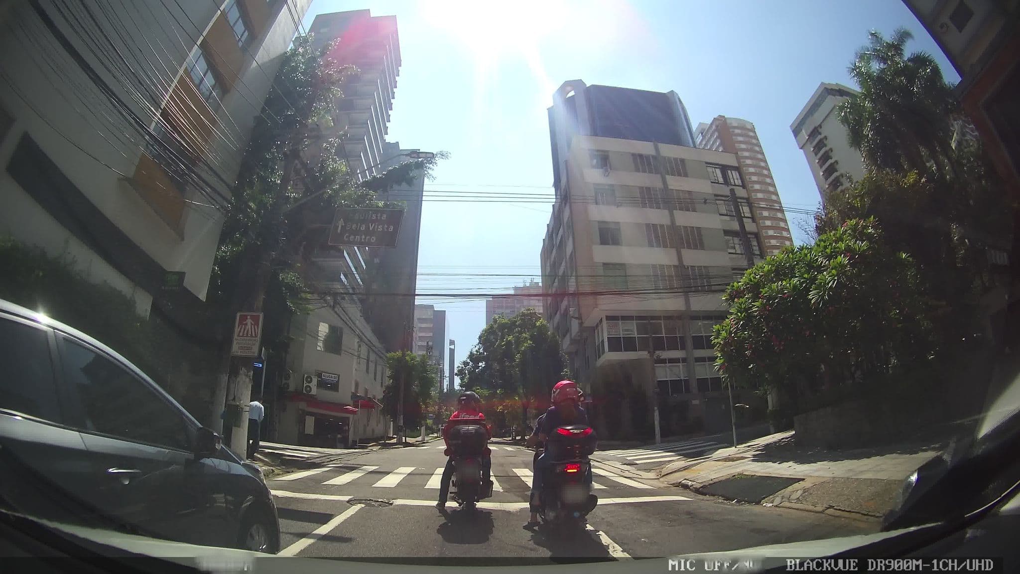 Street view near Estamplaza Paulista Boutique Hotel, Bela Vista — © kaart_4 (CC BY-SA · Mapillary)