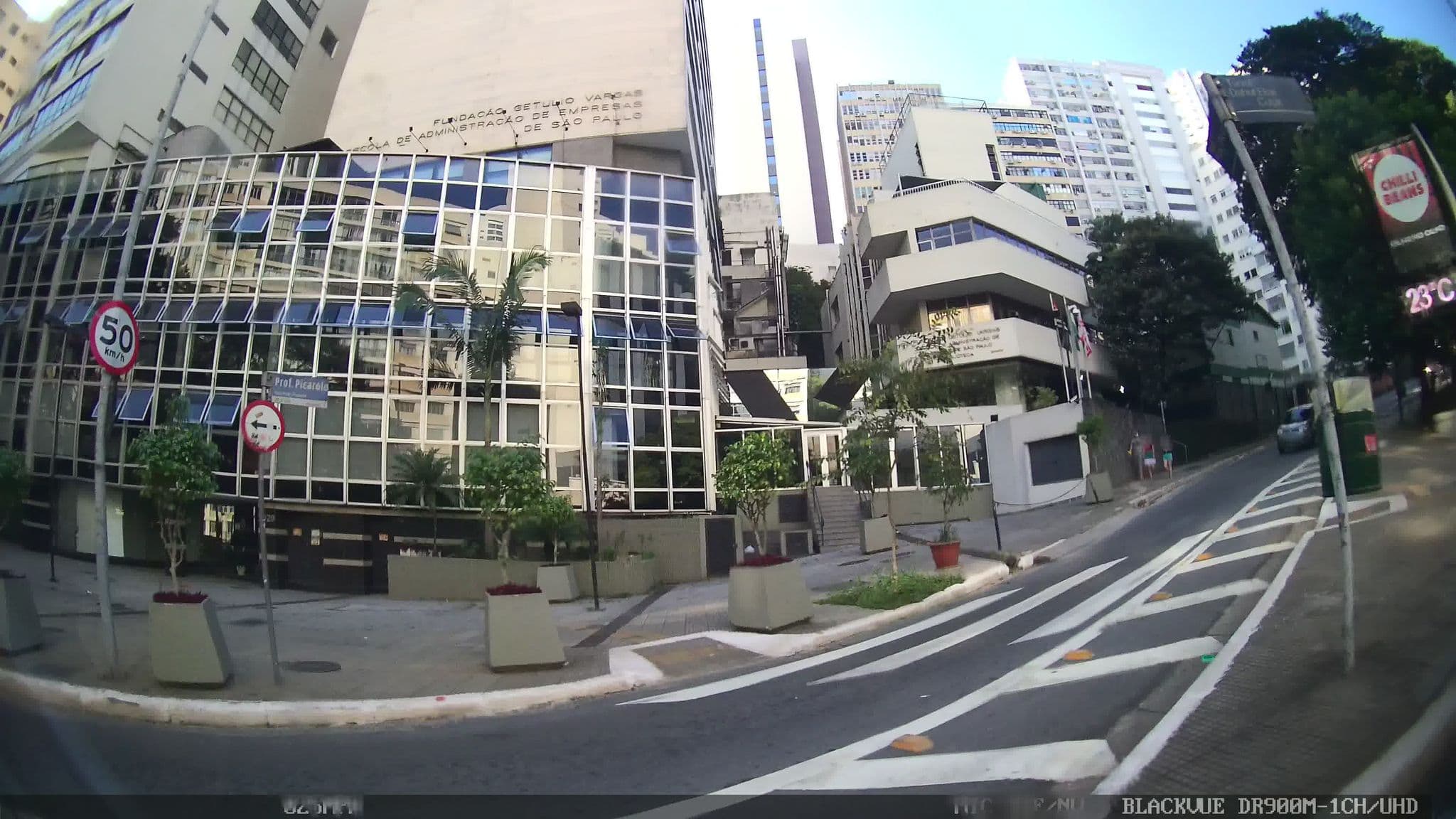 Street view near Monka's Desk, Bela Vista — © kaart_4 (CC BY-SA · Mapillary)