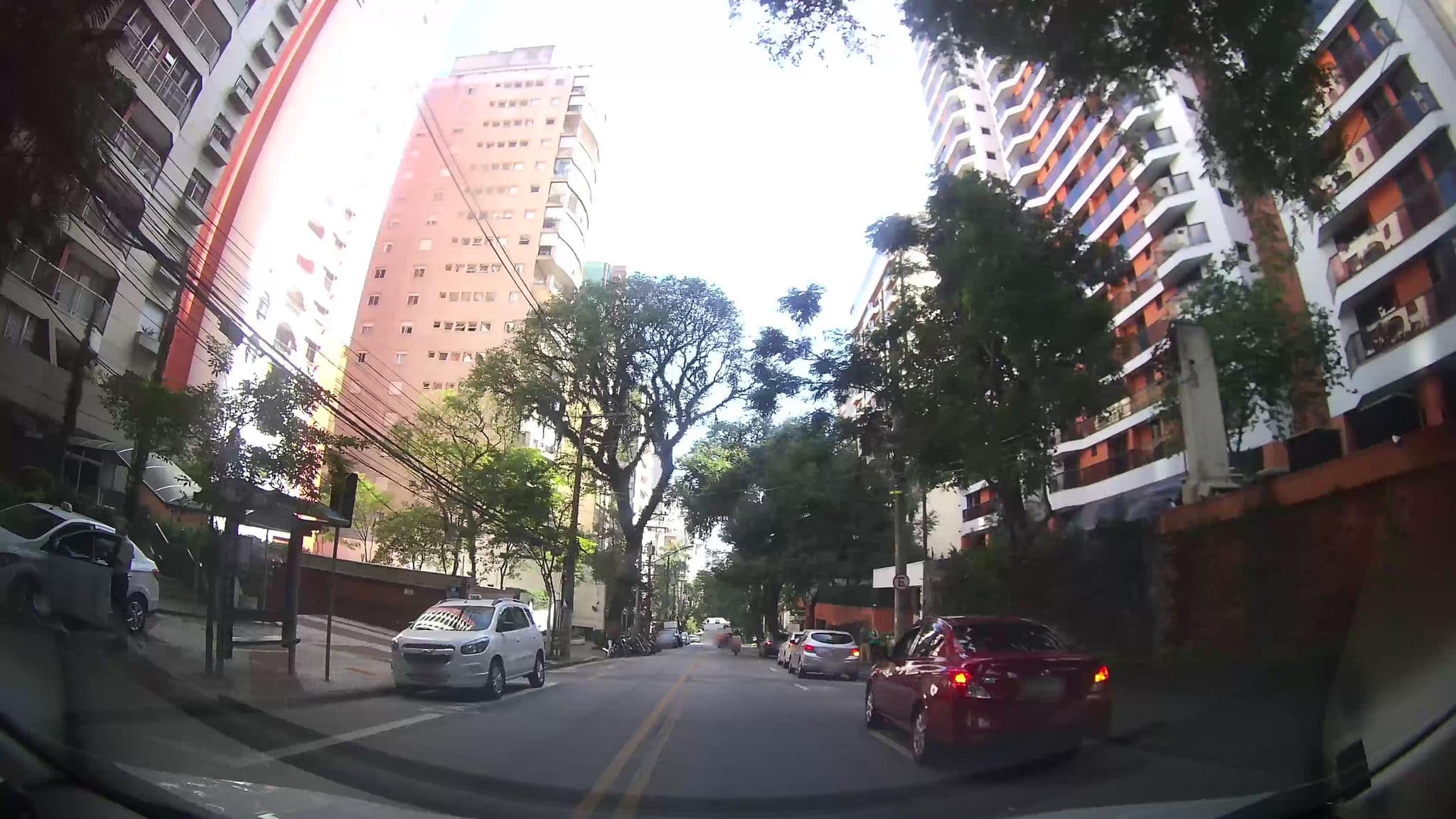 Street view near Edifício Flat Plaza 50, Paraíso — © marciosampaio (CC BY-SA · Mapillary)