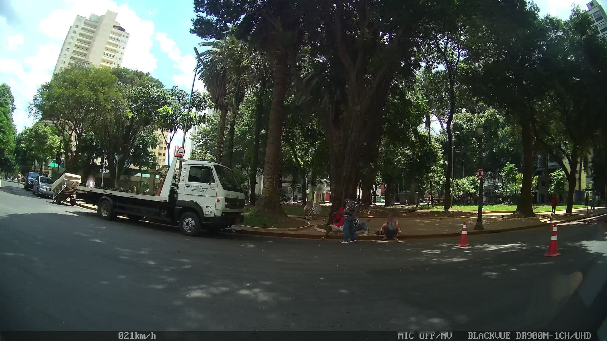 Street view near Deck Hostel, Republica — © kaart_2 (CC BY-SA · Mapillary)