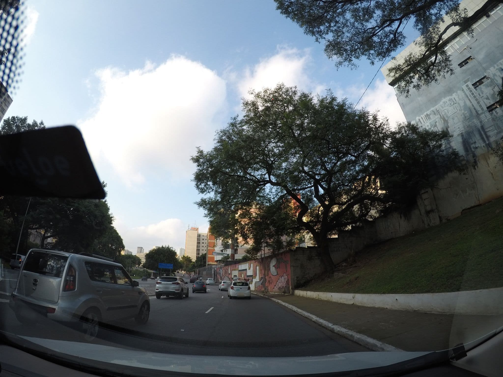 Street view near Sera, Liberdade — © marciosampaio (CC BY-SA · Mapillary)