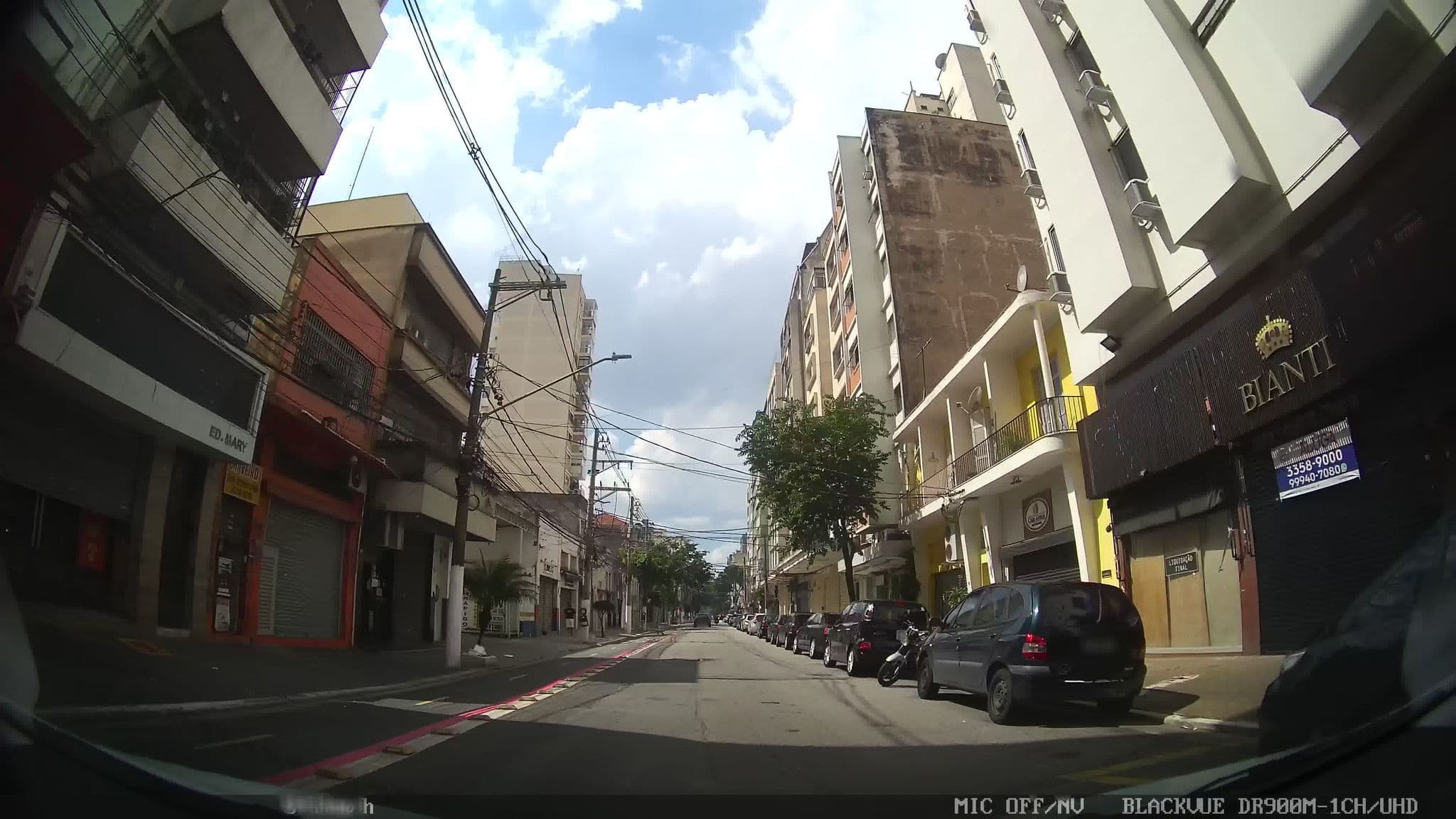 Street view near Hotel Fenix Bom Retiro, Bom Retiro — © kaart_2 (CC BY-SA · Mapillary)