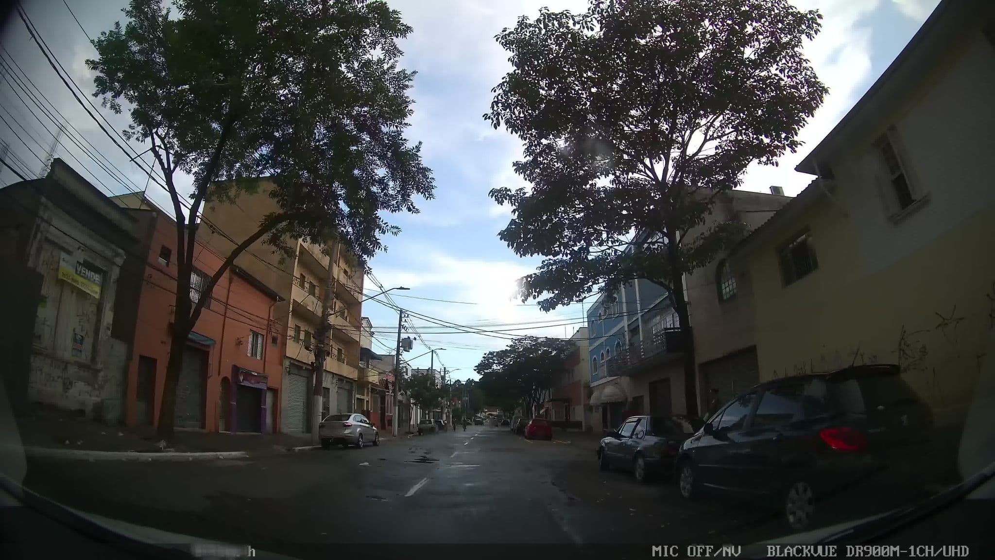 Street view near Joao Gomes Moreira Hospedaria, Bom Retiro — © kaart_2 (CC BY-SA · Mapillary)