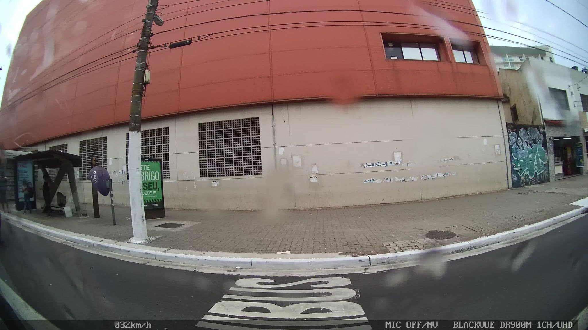 Street view near Hotel portuguesa Tietê, Pari — © kaart_2 (CC BY-SA · Mapillary)