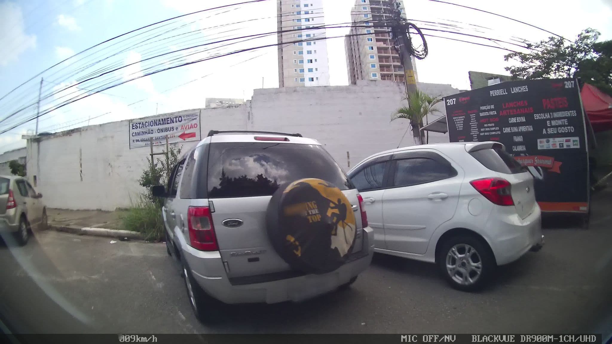 Street view near Deliriu's, Barra Funda — © kaart_2 (CC BY-SA · Mapillary)