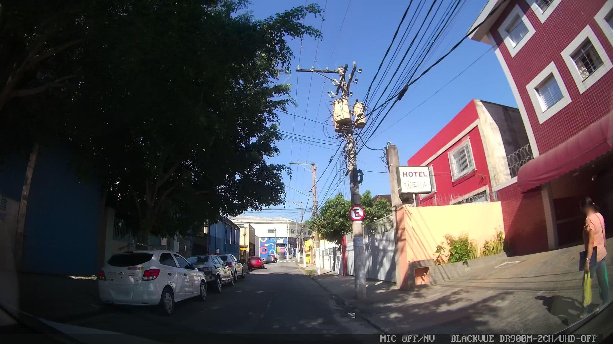 Street view near Hotel Viana, Casa Verde — © marciosampaio (CC BY-SA · Mapillary)